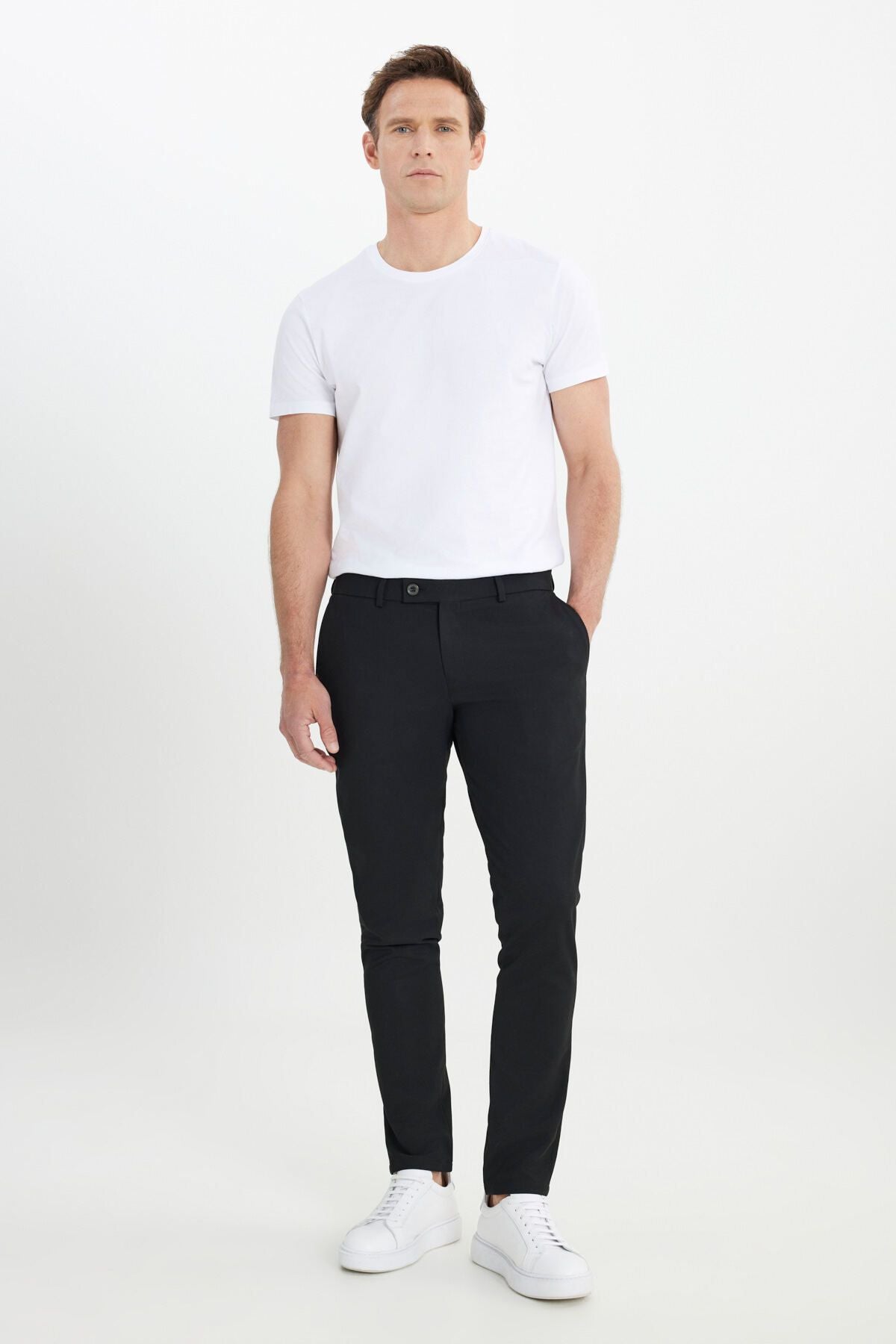 Men's black slim fit Italian cutting side pocket flexible casual trousers