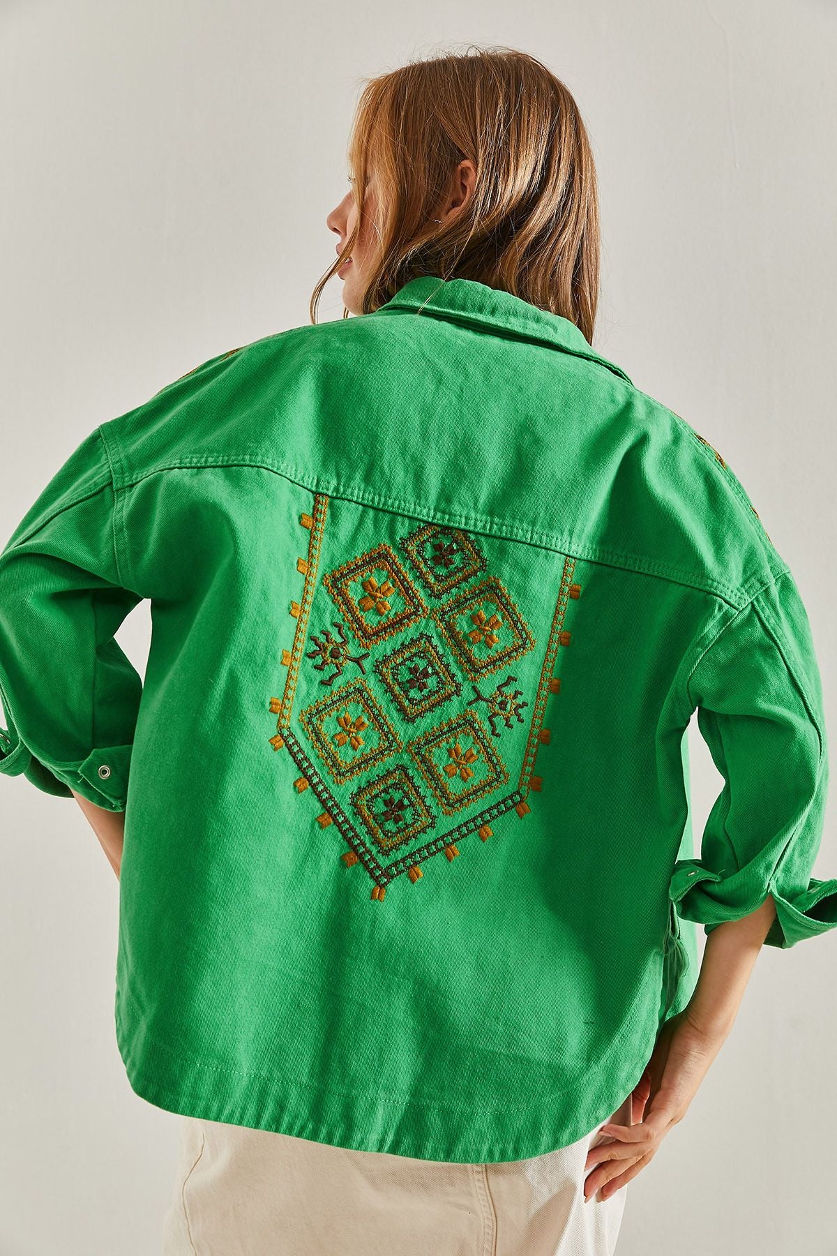 Woman Ethnic Embroidery Patterned Gabardin Jacket