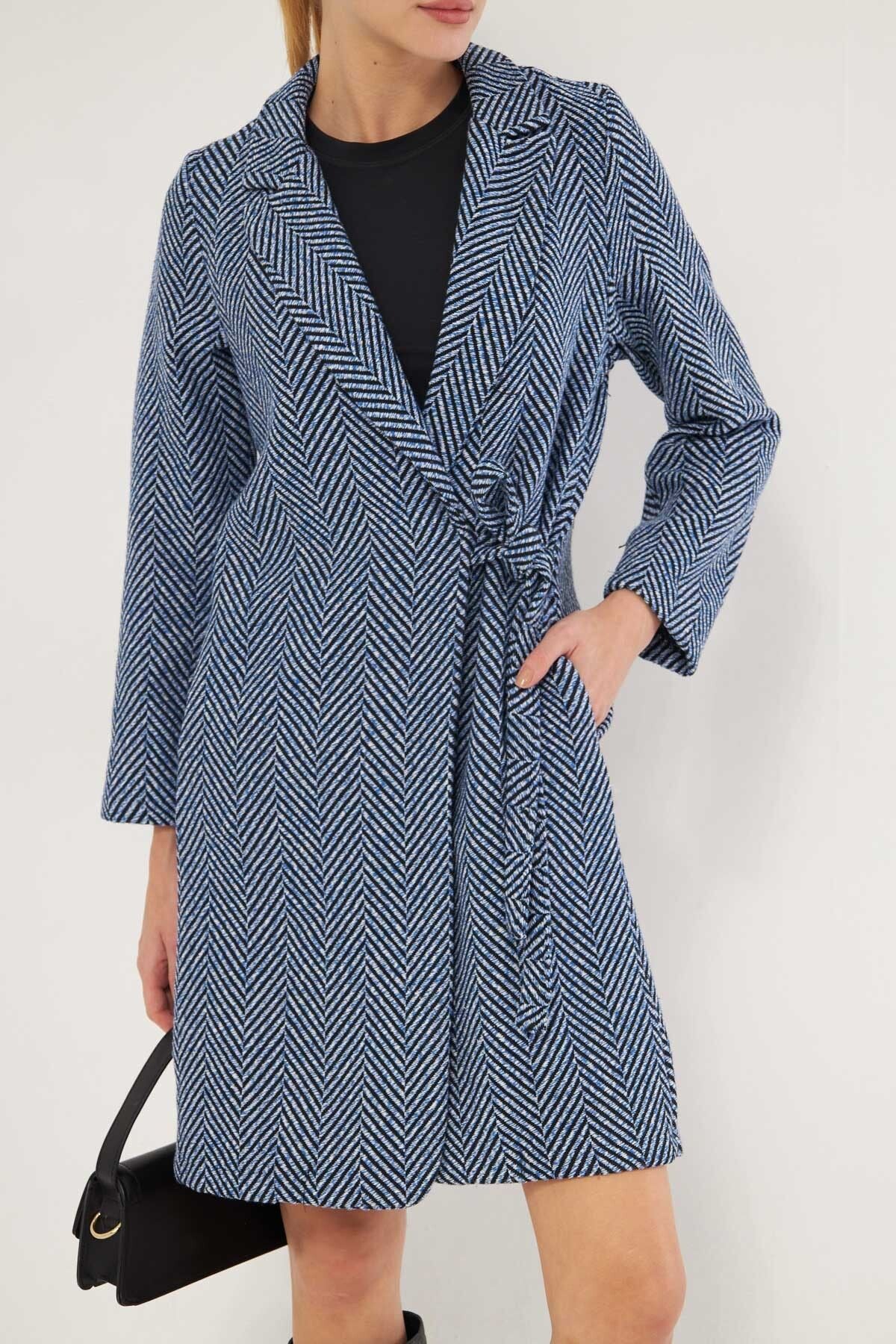 Woman Blue Side-Tied Pocket Long Stamp Coat with Arm-25k001039