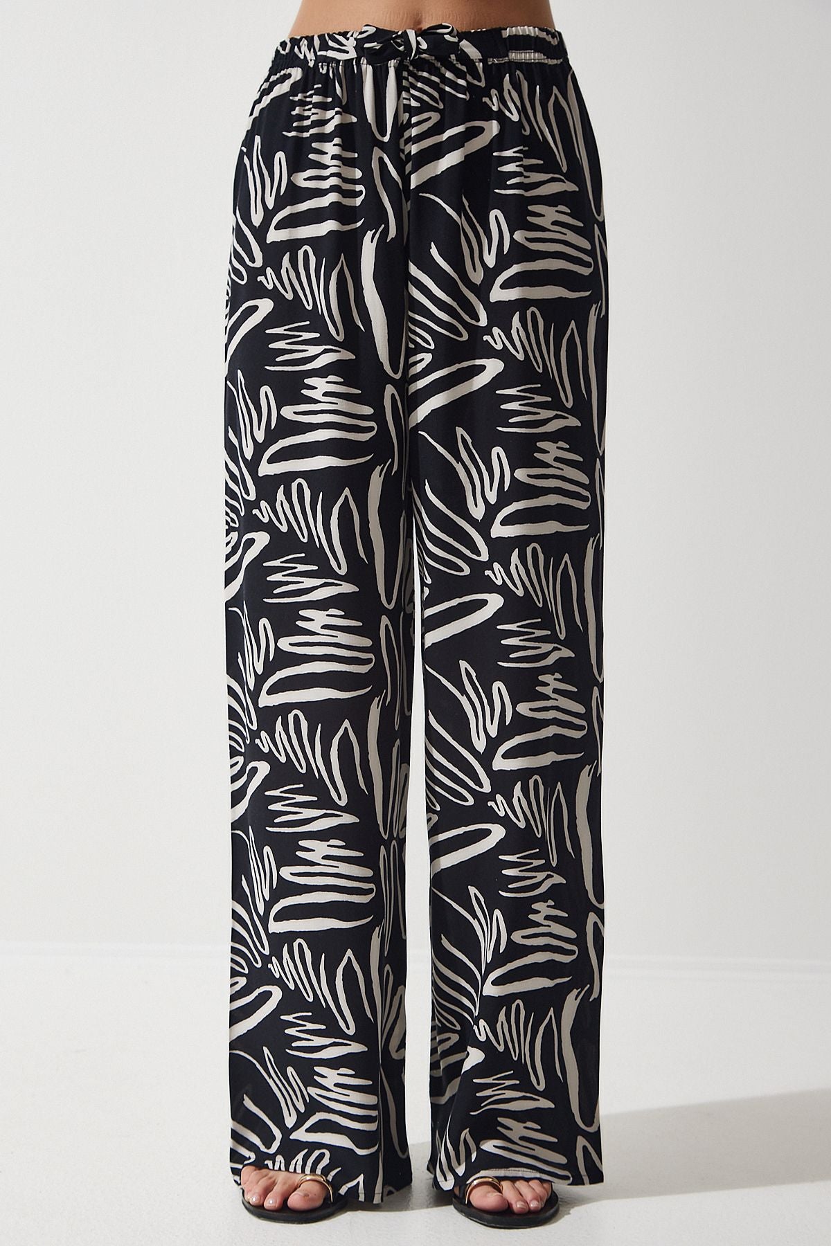 Women's Cream Black Patterned Viscose Palazzo Pants EN00606