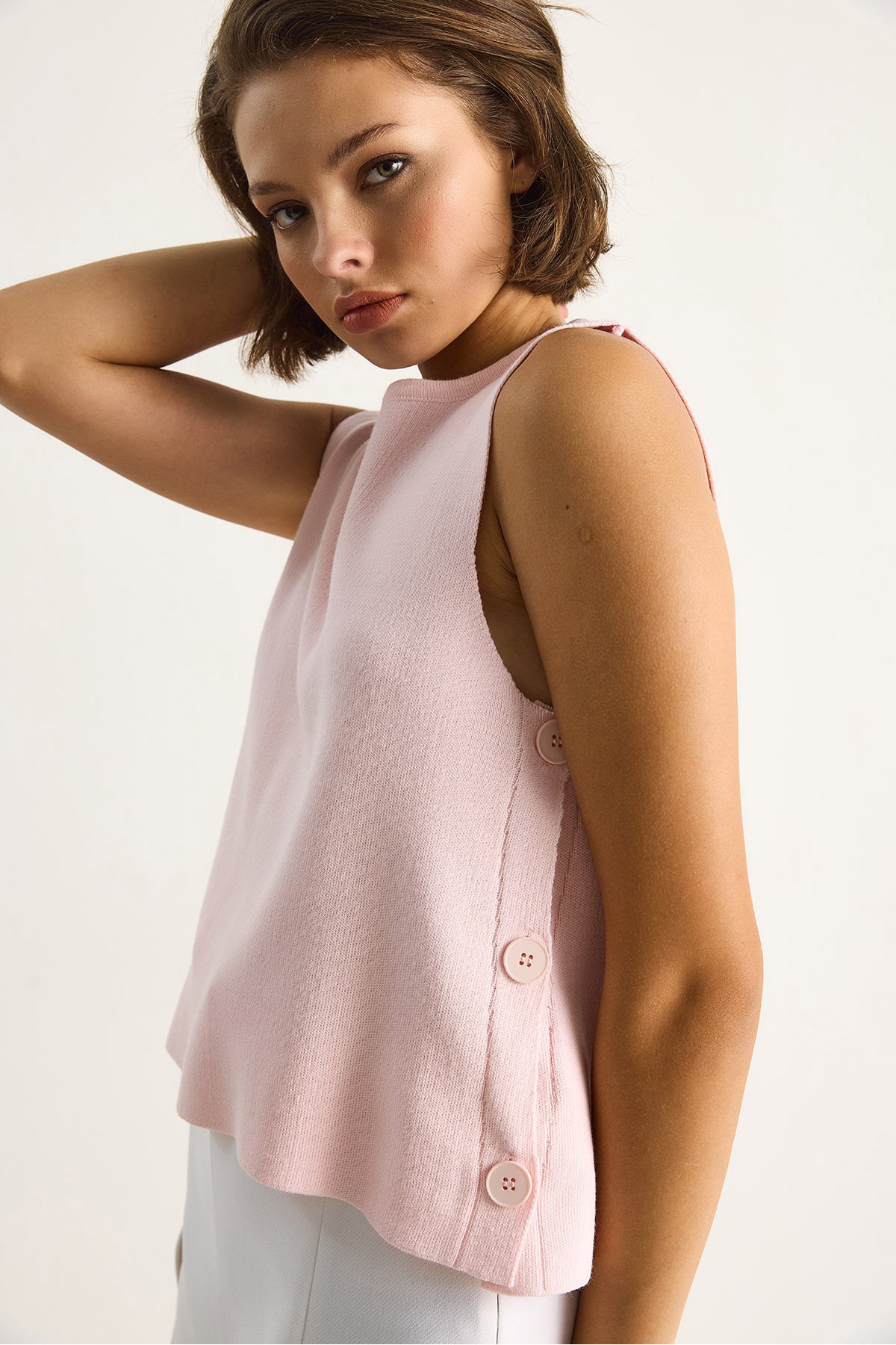 Women's Crew Neck Side Button Accessory Knitted Blouse 20247586