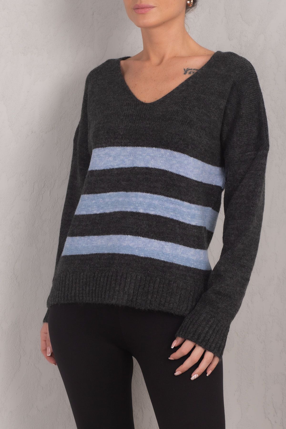 WOMEN'S SMOKED LILY V YAKA striped knitwear sweater ARM-24K012016