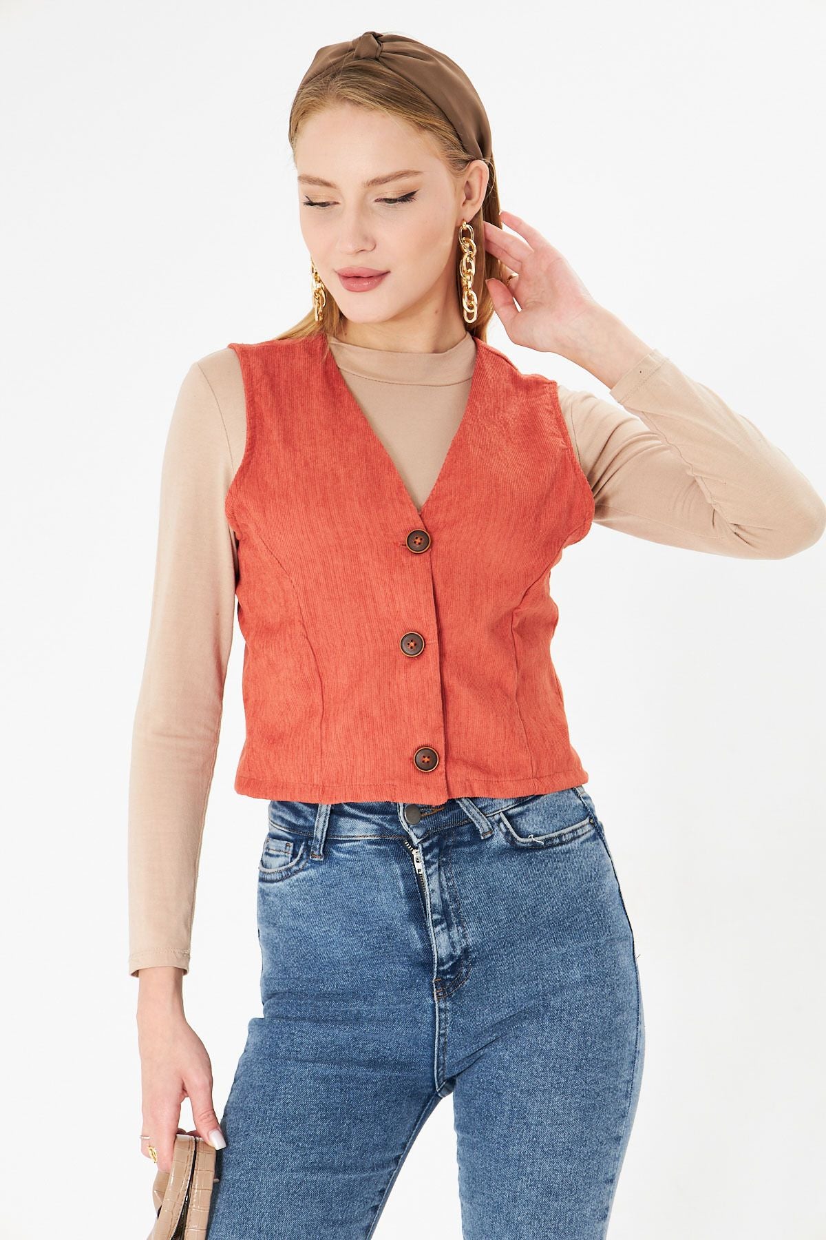 Female Salmon V-Yaka Fine Wick Velvet Vest Arm-25k001008