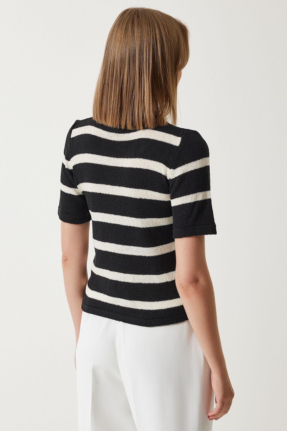 Female black contrast collar detailed summer knitwear blouse yy00208