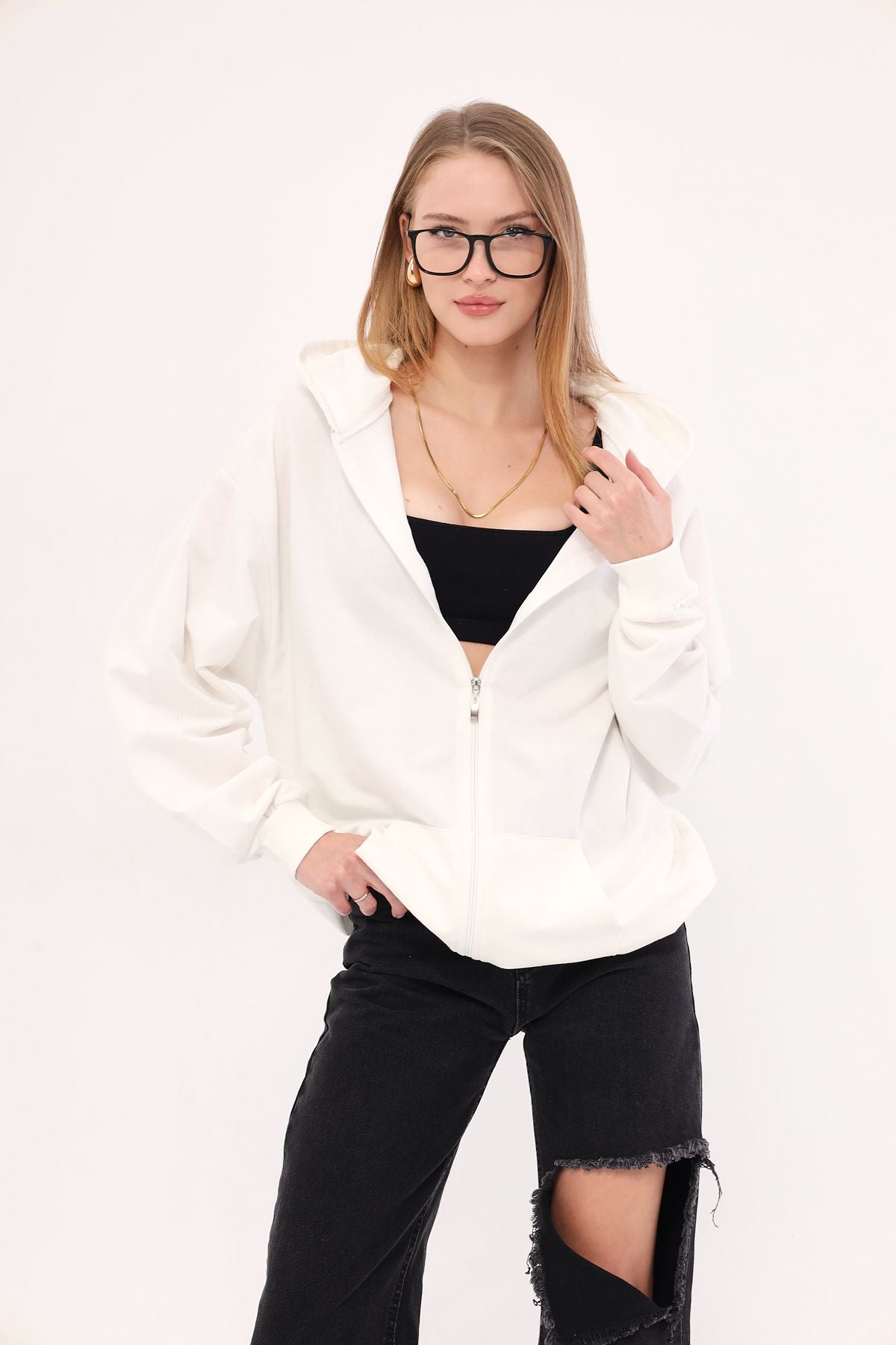 Woman White front zipper with hooded over the sweatshirt ARM-25K001024