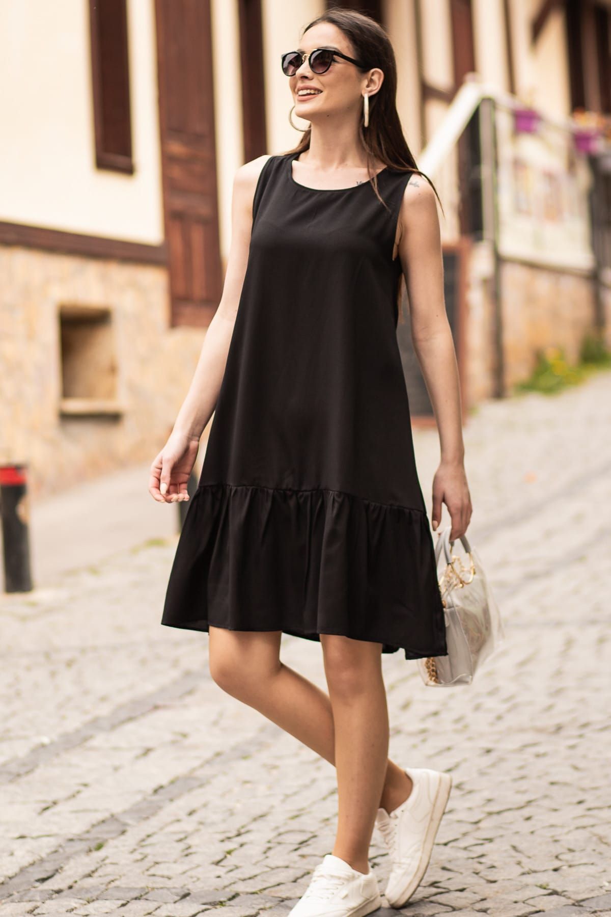 Female black sleeveless skirt frilled dress ARM-18Y001156