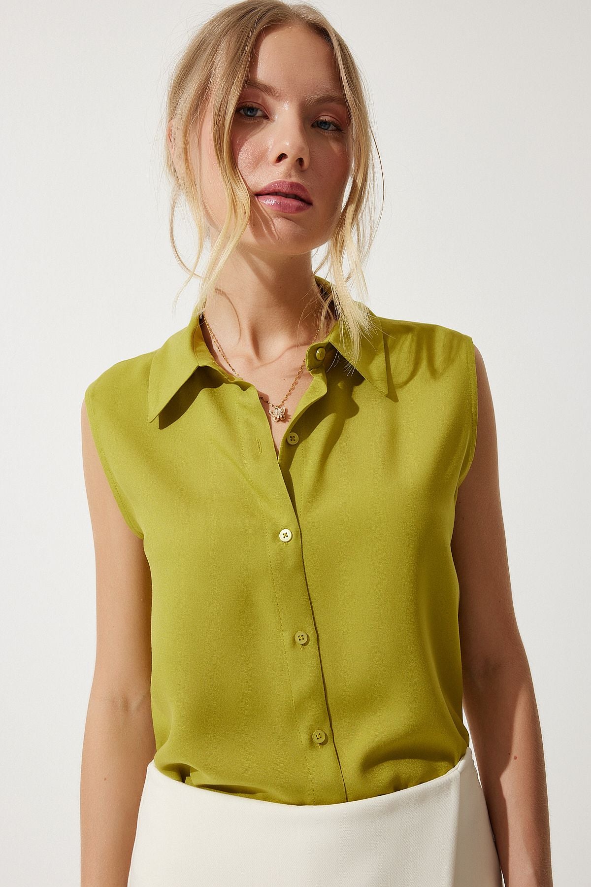 Female Fat Green Sleeveless viscose shirt to00129