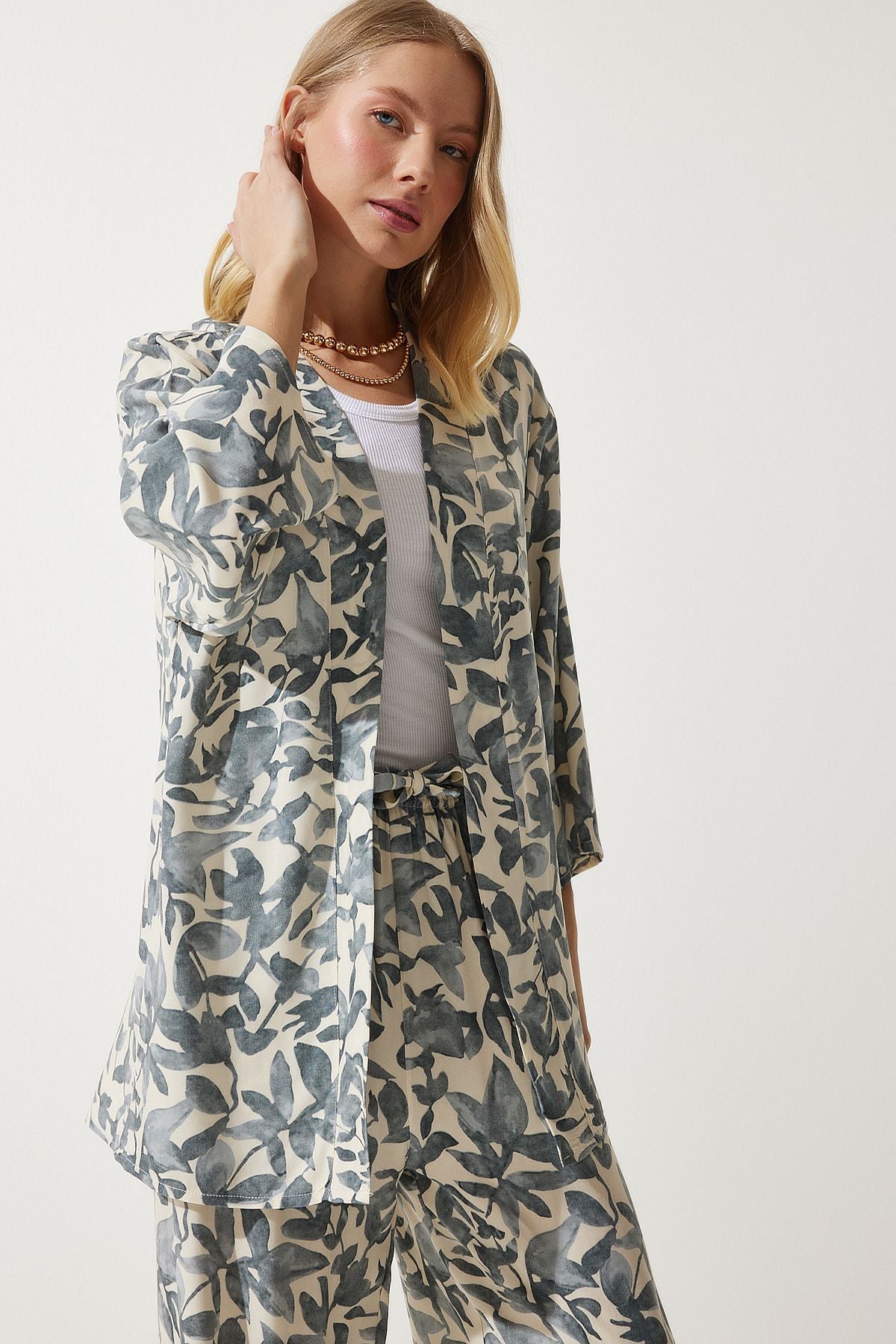 Women's Bone Gray Patterned Kimono Palazzo Pants Set EN00614