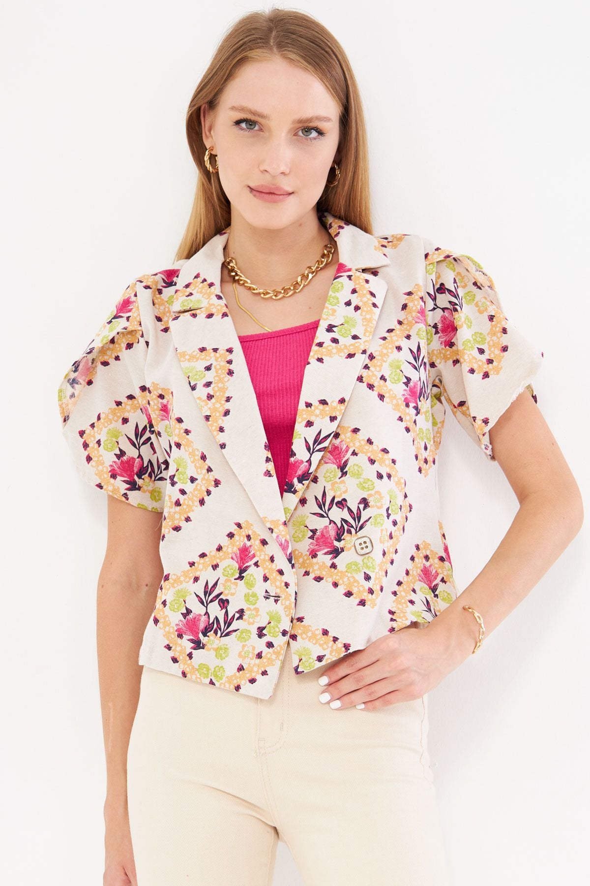 Woman Open Fuchsia Linen-Looking Patterned Lever Slit Crop Short Sleeve Jacket ARM-24Y001095