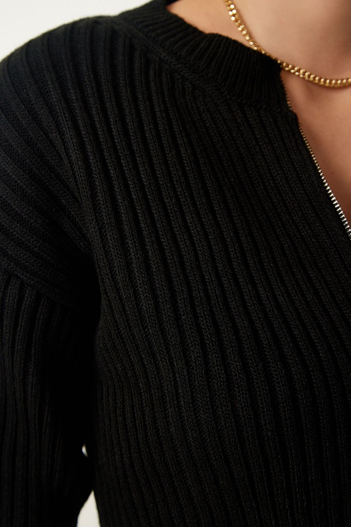 Female black zipper wick Crop knitwear cardigan PF00053