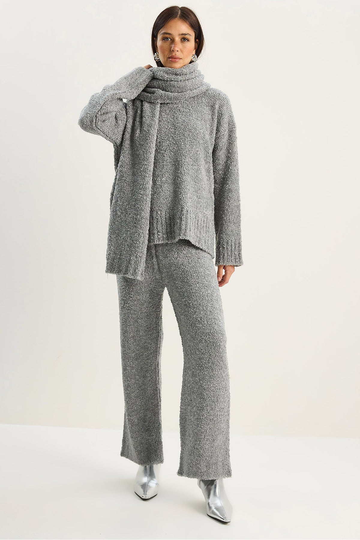 Kadın Yumuşak Dokulu Rahat Kesim Atkılı Triko Takım 2480 60283755