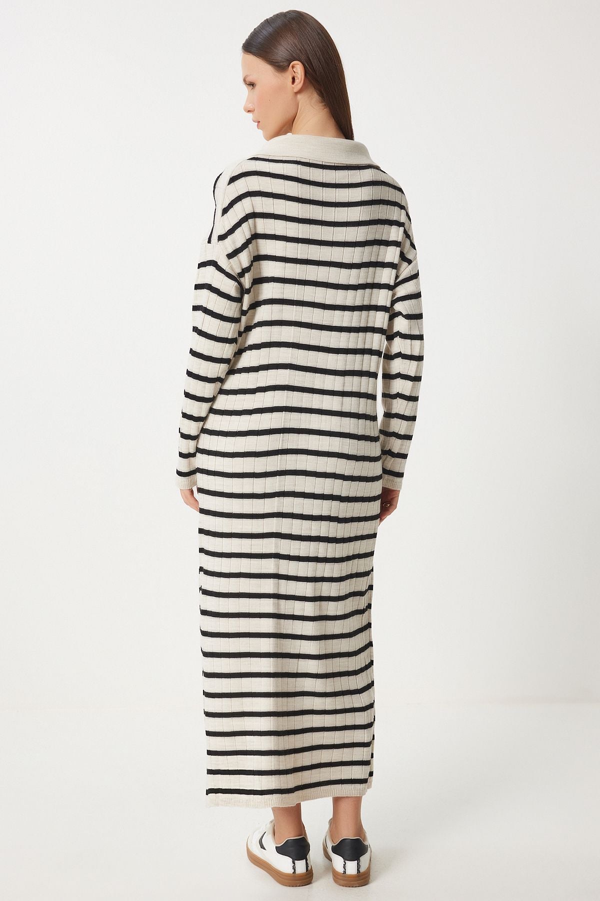 Woman Beige Black Polo Yaka striped slit knitwear dress jg00002