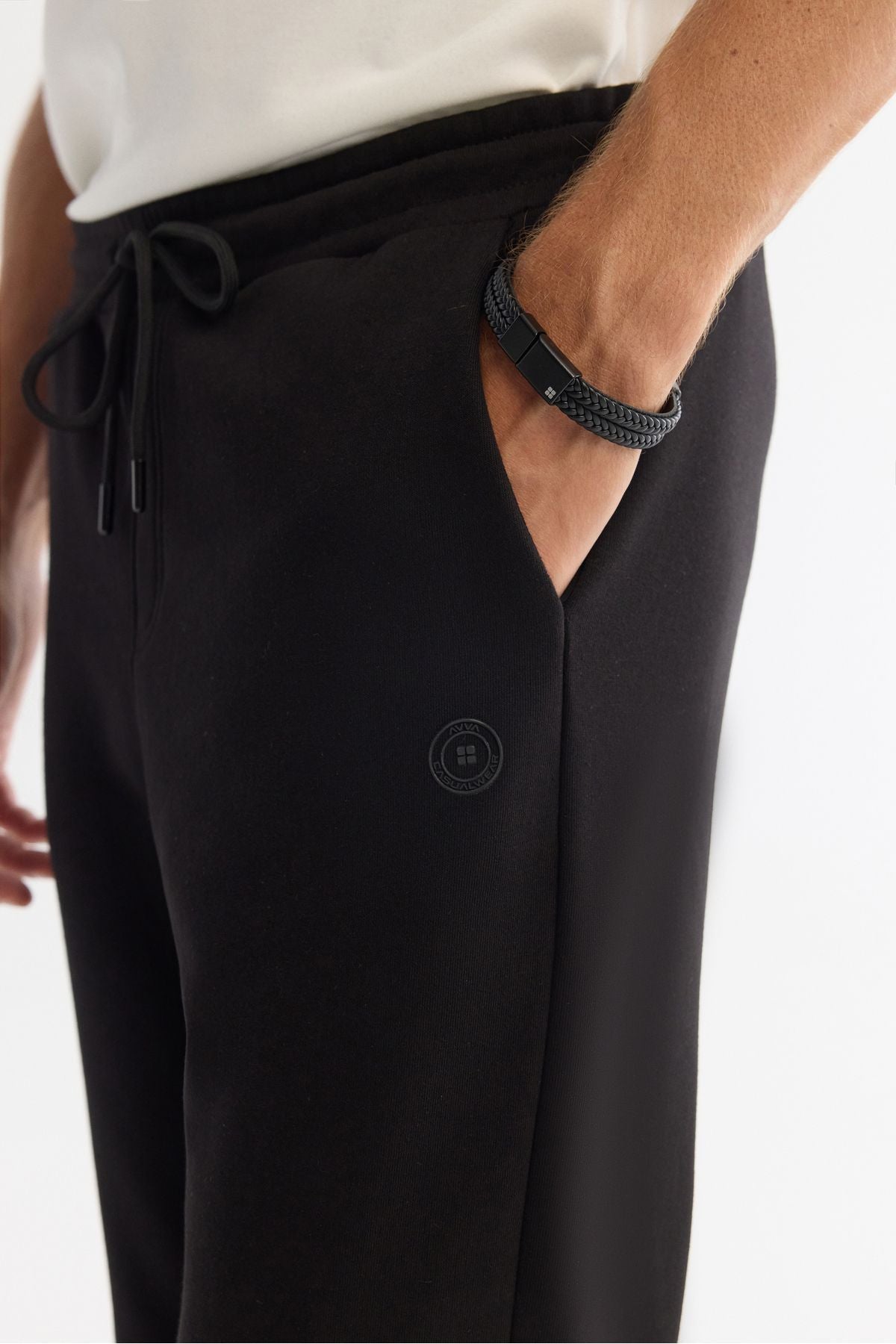 Men's black rayon knitted fabric tracksuits six B003403