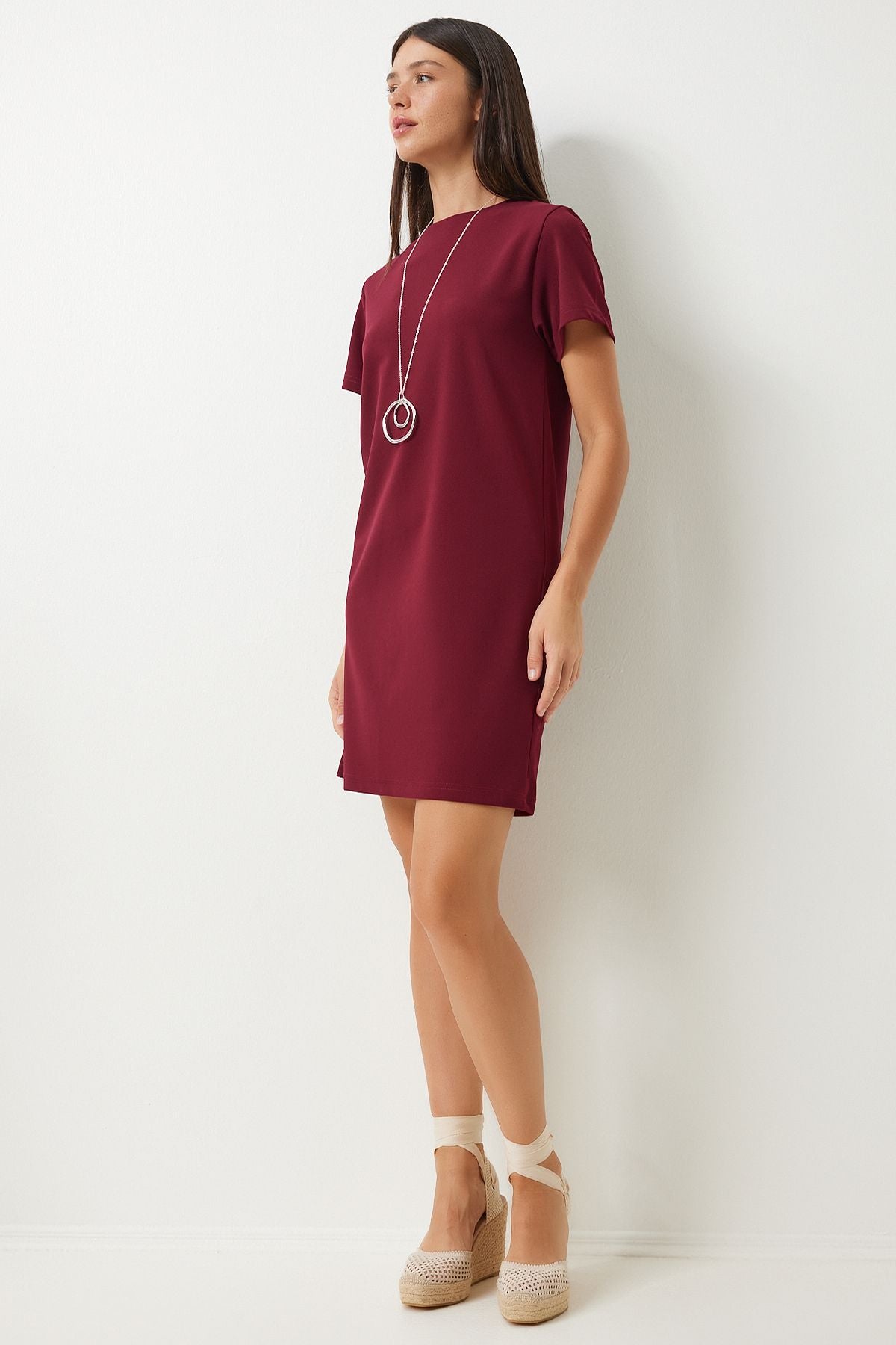 Female Bordeaux Bicycle Neck Basic Crepe Dress to00136