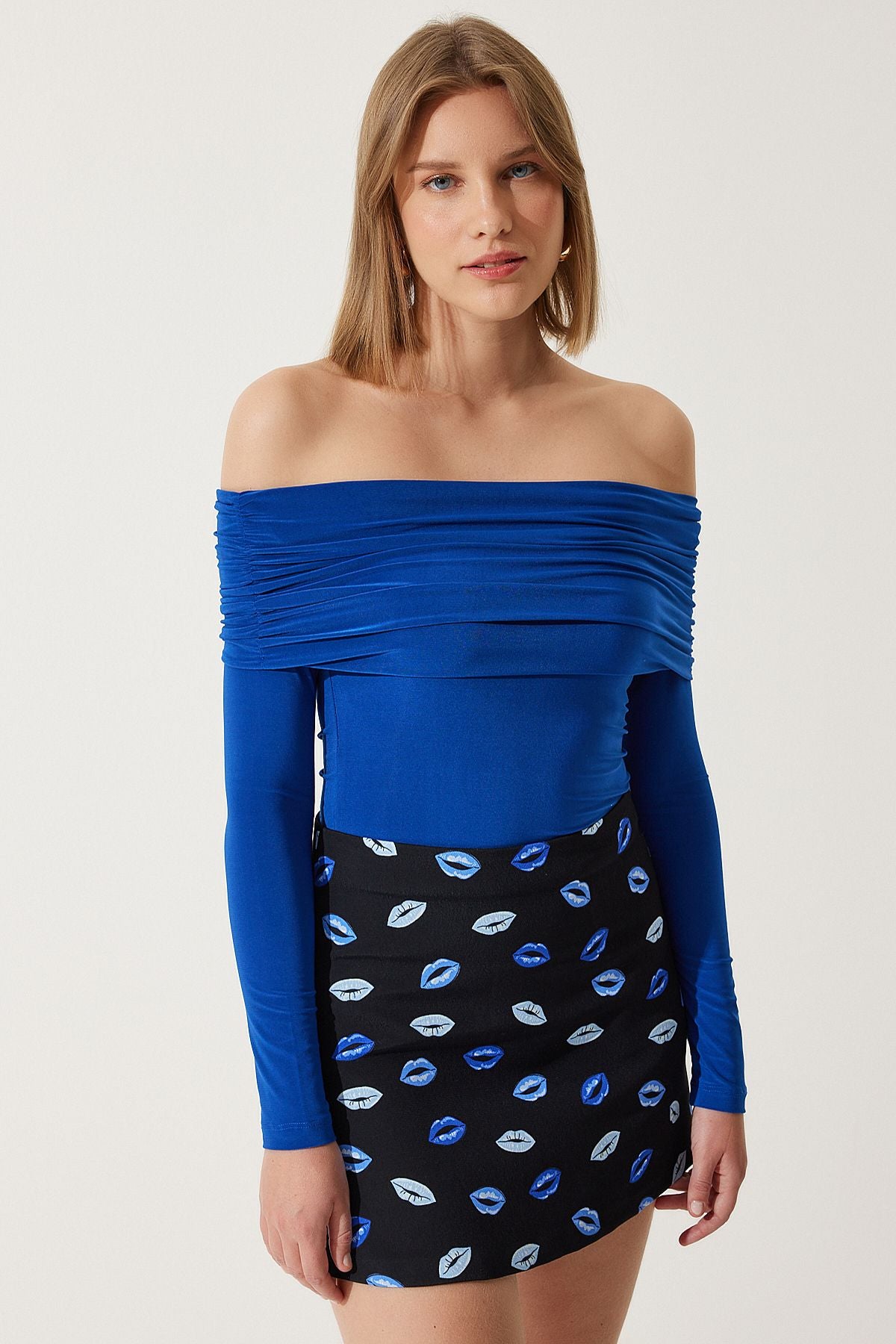 Woman Cobalt Blue Shoulders Open Shirring Detailed Blouse FF00161