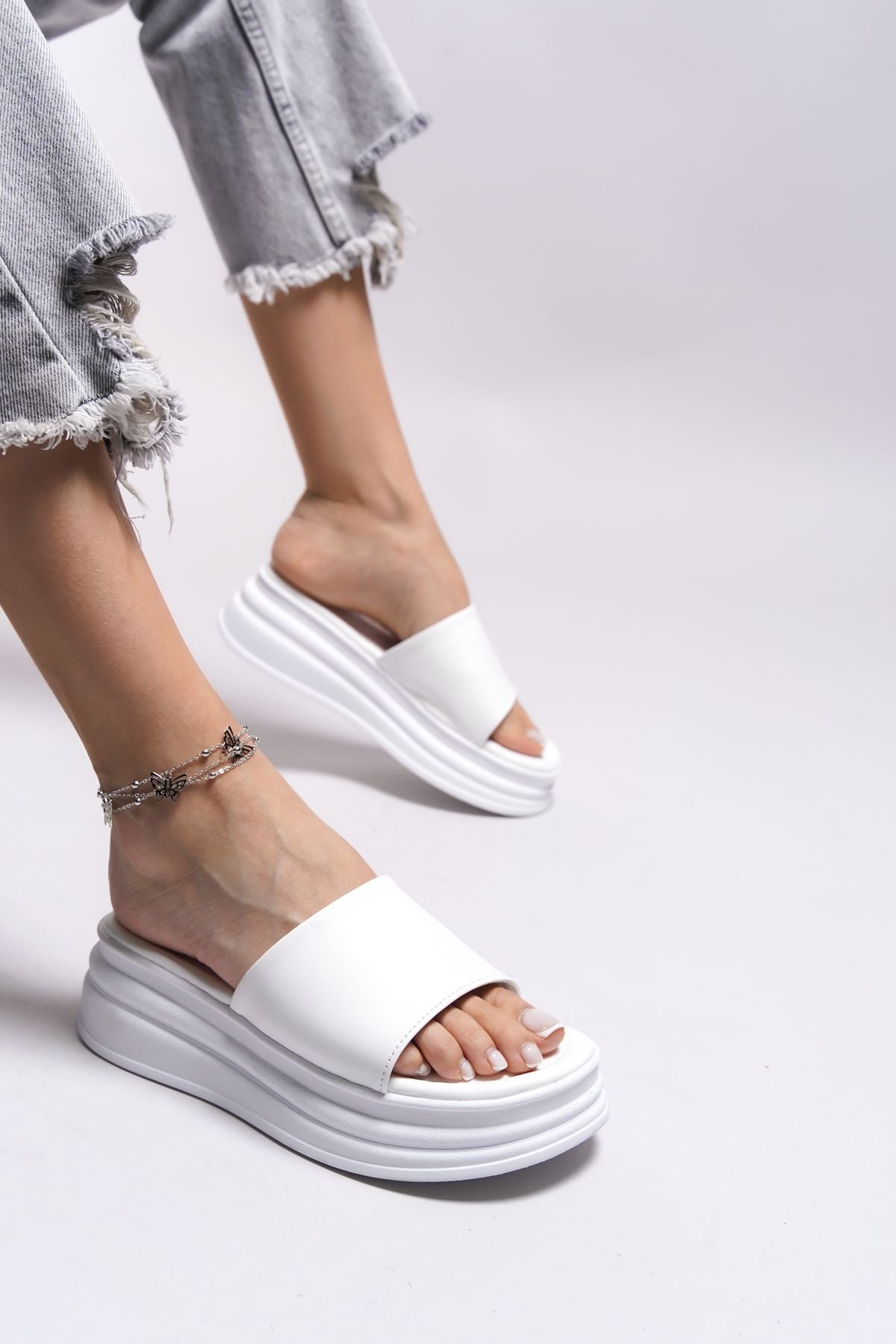 Loukeros Woman Slippers 0012315 White