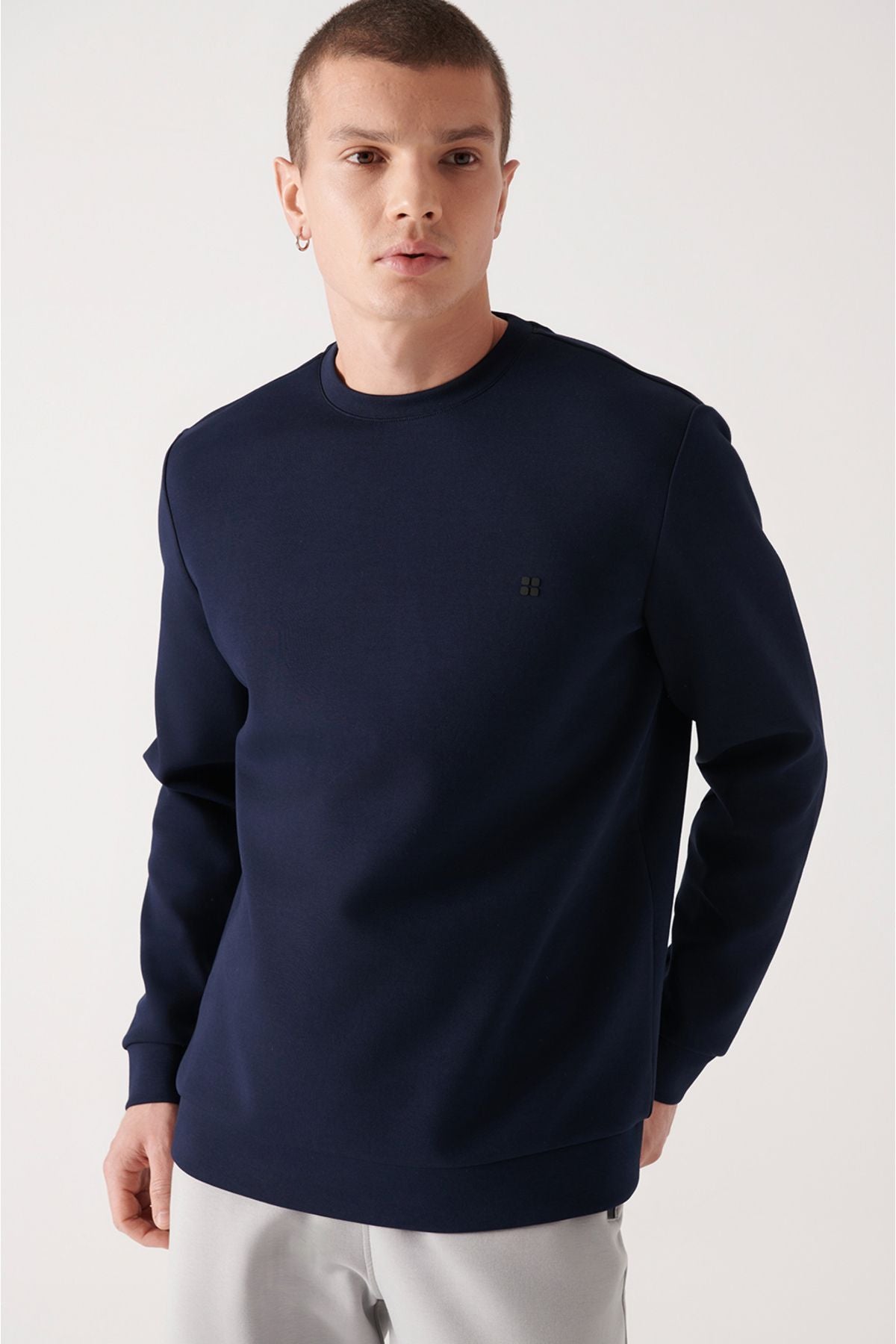 Men's navy blue bike collar flexible soft texture Interlok fabric Sweatshirt B001100