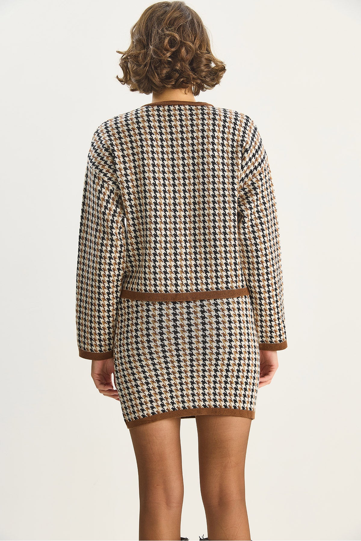 Women's Crew Neck Gold Button Detailed Cardigan Mini Skirt Houndstooth Patterned Suit TT241054 60283649