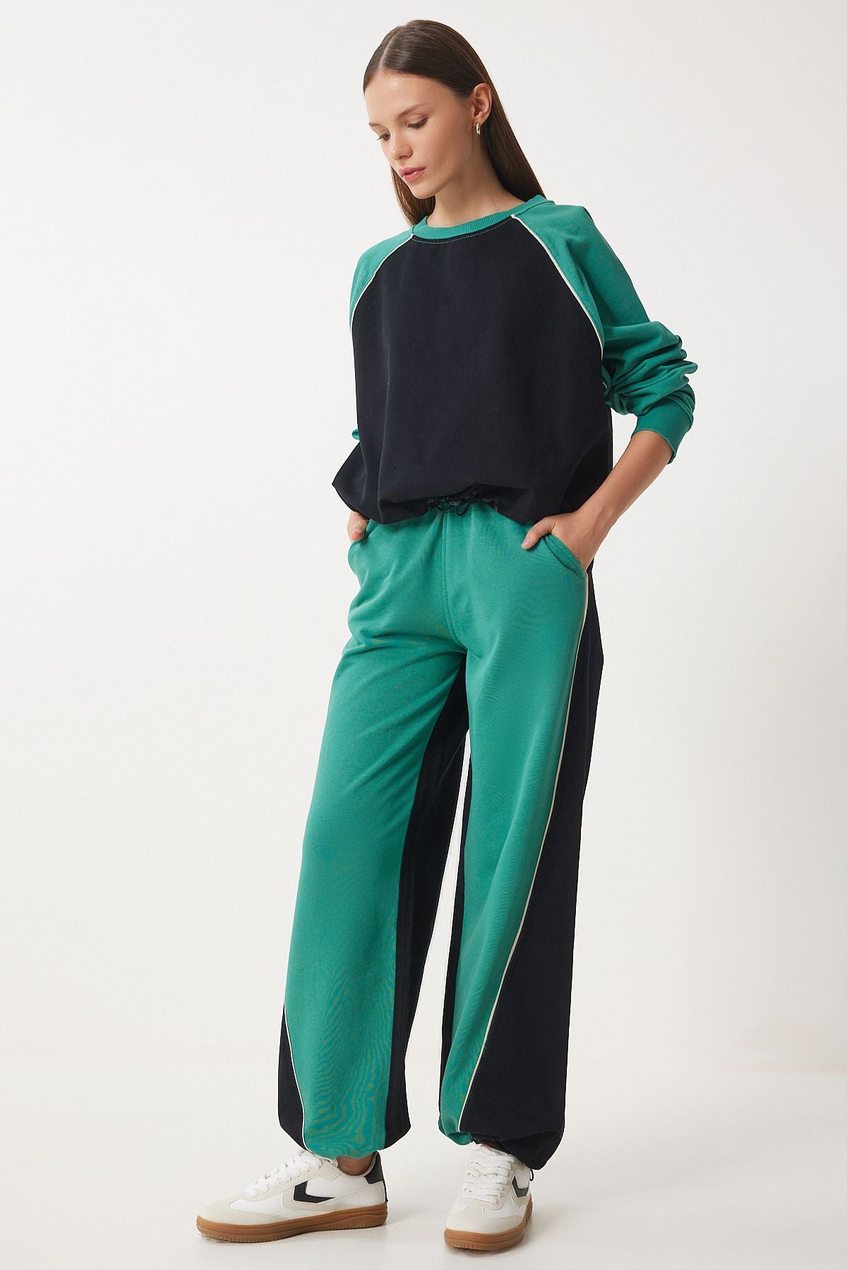 WOMEN'S GREEN BLACK BLOCK SOFFANT SET CV00036