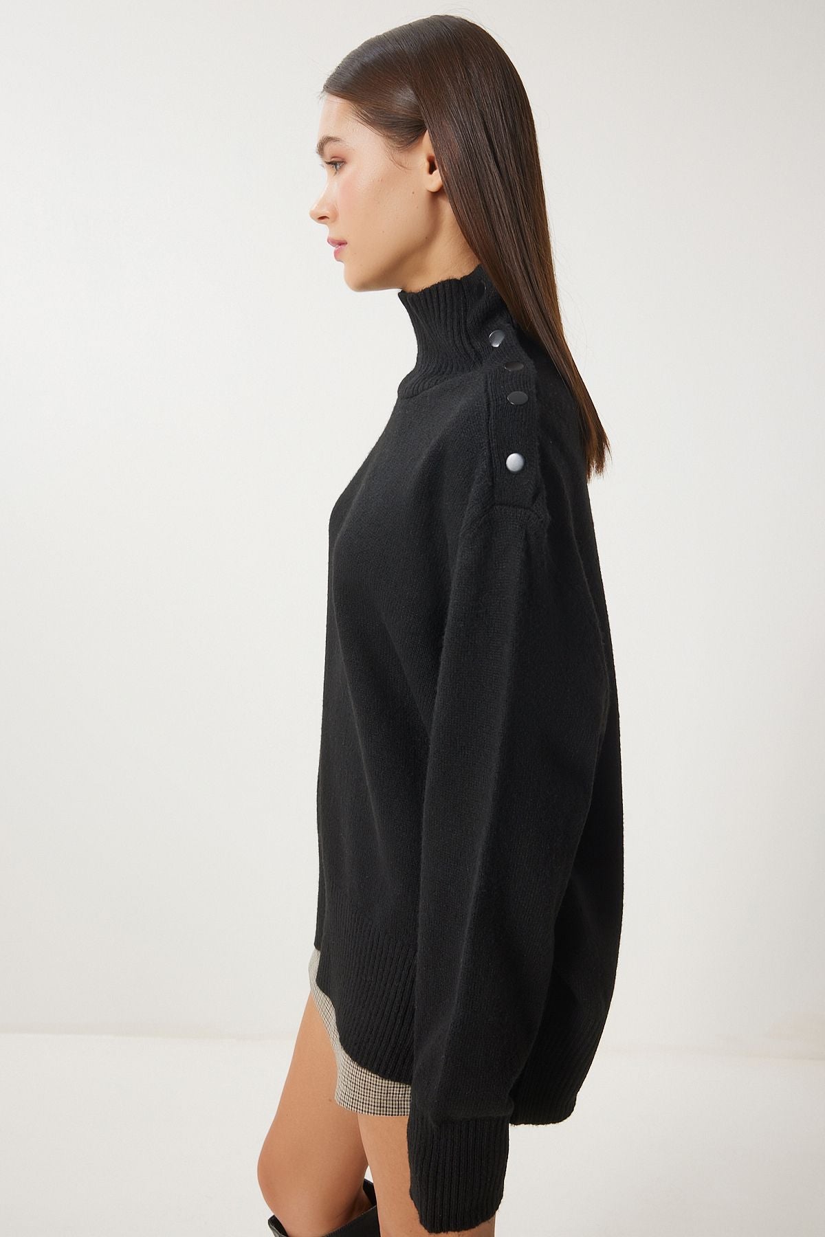 Female Black Fisherman Neck Knitwear Sweater FN03390