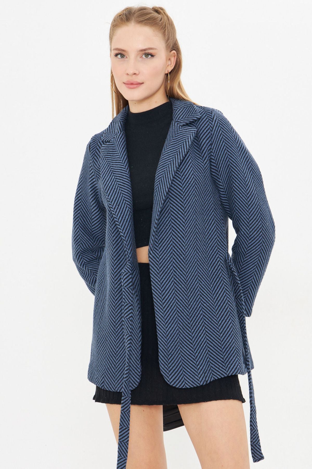 Woman Dark Blue Side Fish Pattern Pattern Stamp Jacket ARM-25K001074