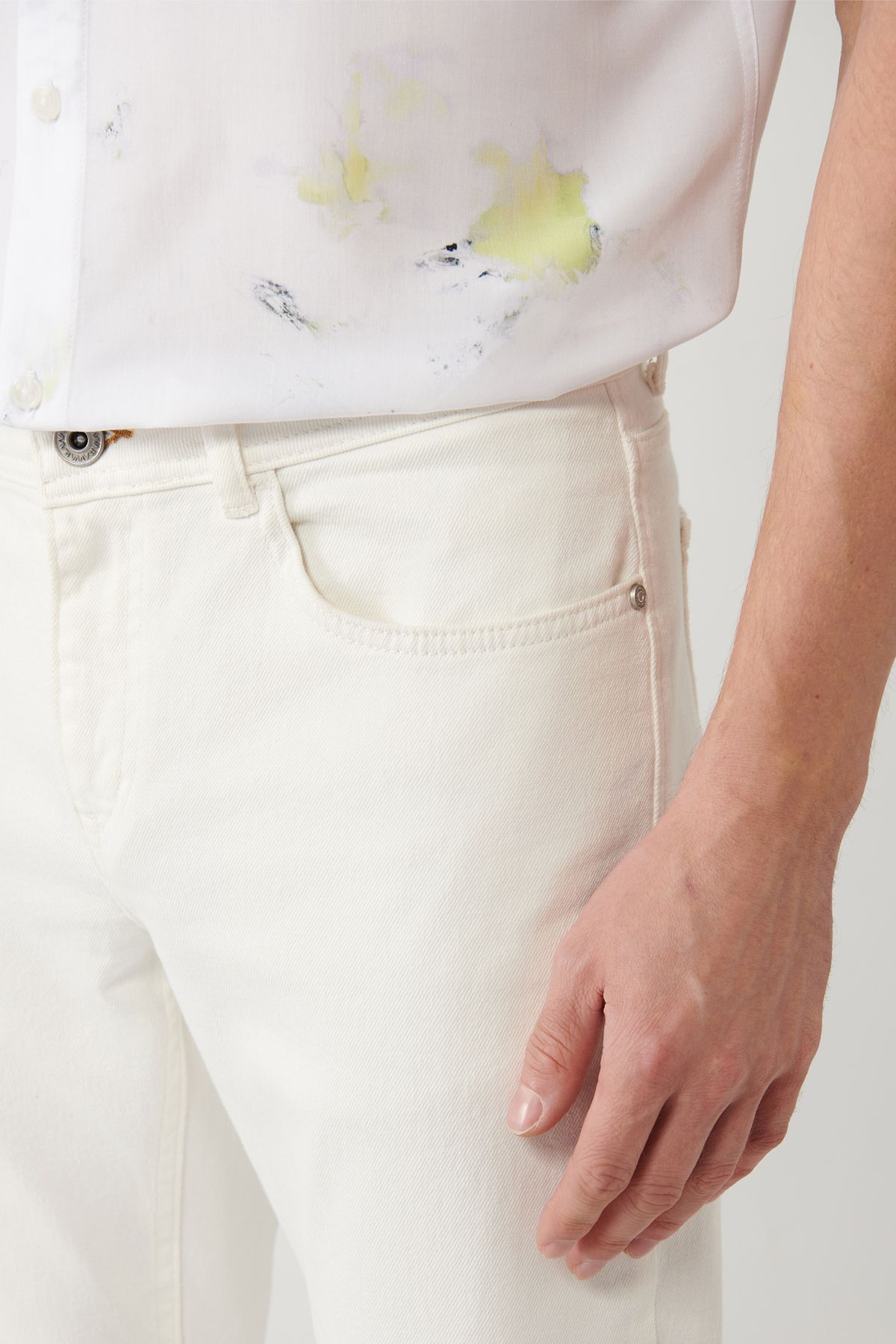 Male Ecru Rinse Wash Flexible Pants A41y3504