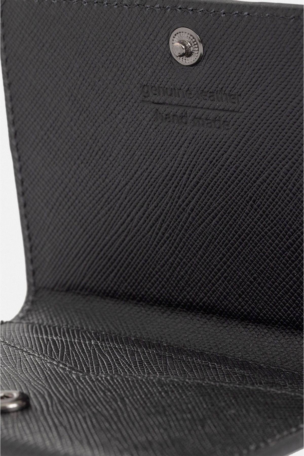Men's black 100 %leather snap closure card A31y9550