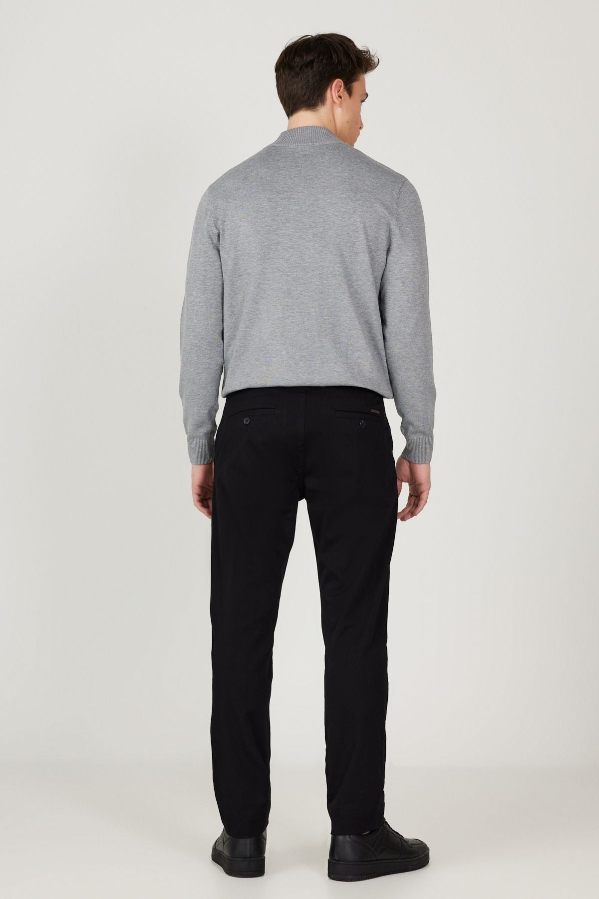 Men's black slim fit narrow -cut cotton flexible chino pants