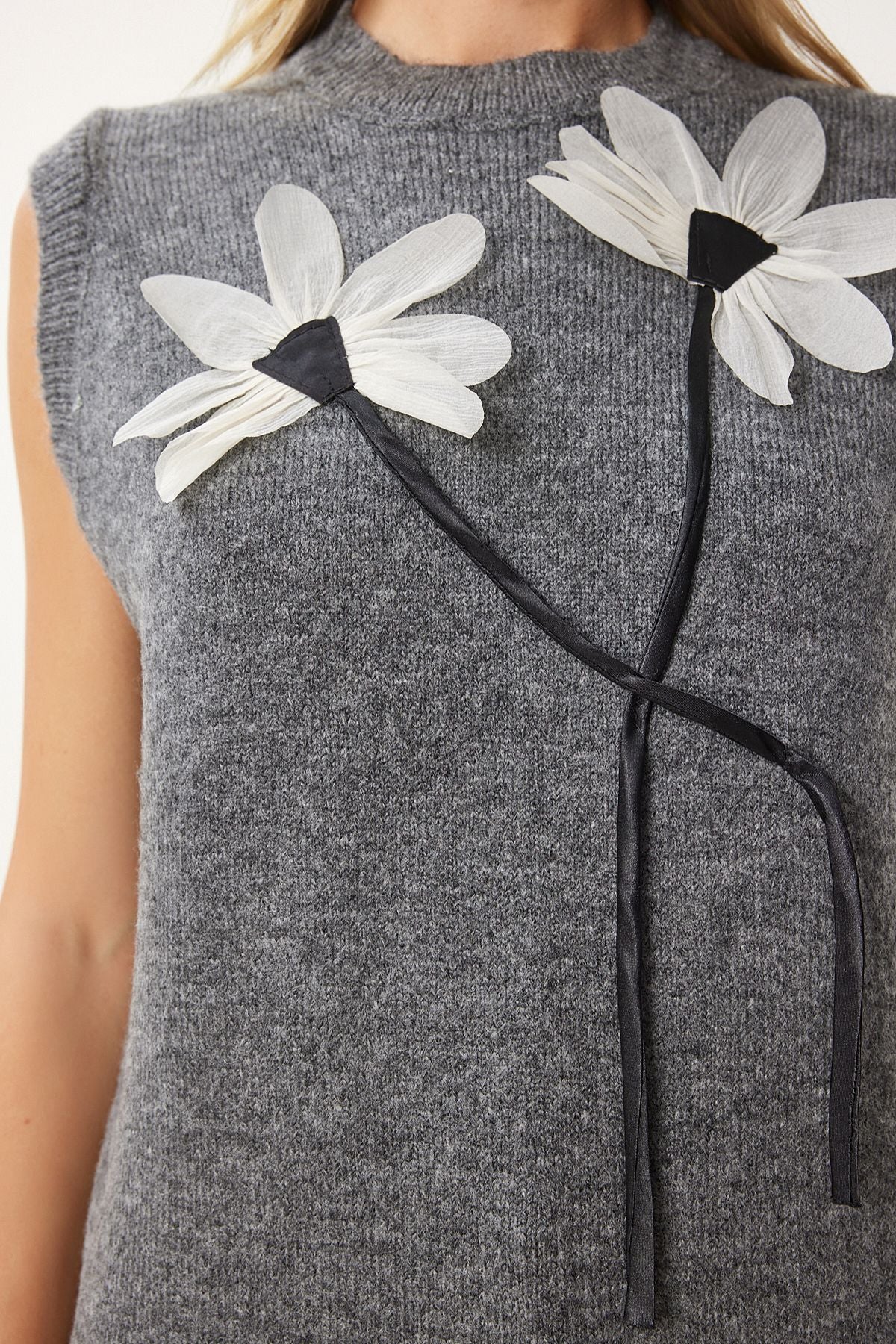 WOMEN'S ARRACRASİT FLOWER DETAILED KNOWLEDGE SUVARER PF00101
