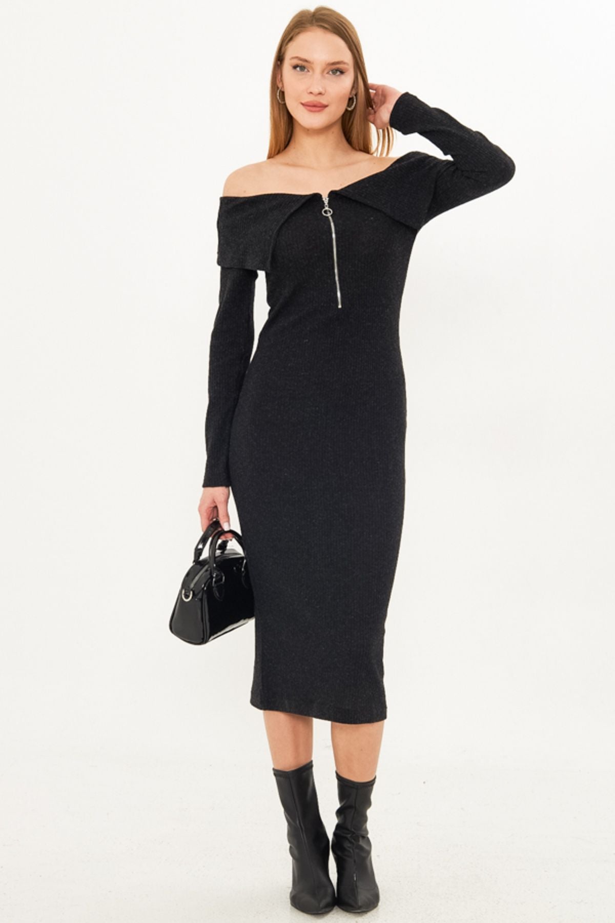 Female black low shoulder front zipper slit midi height knitwear dress ARM-25K001089
