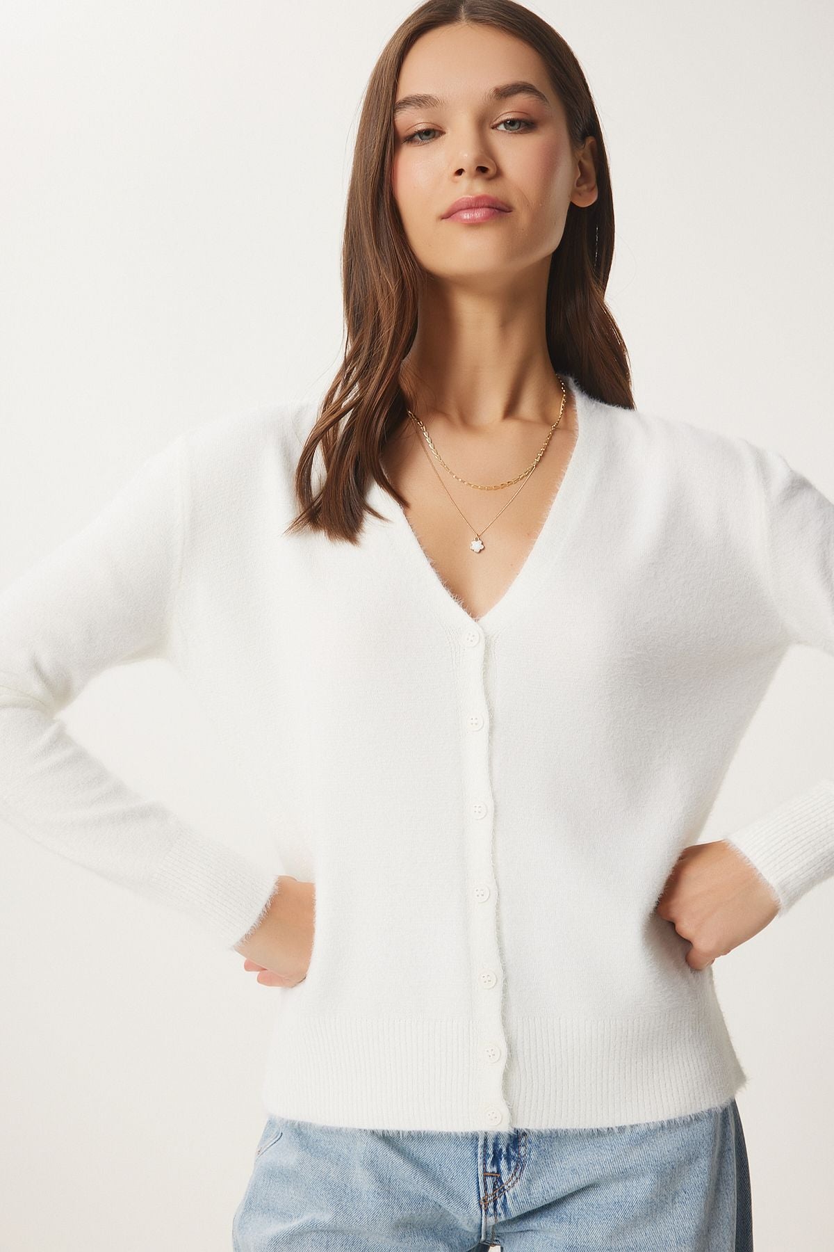 WOMEN ECRU V -Yaka Bearded Seasonal Triko Cardigan FN03446