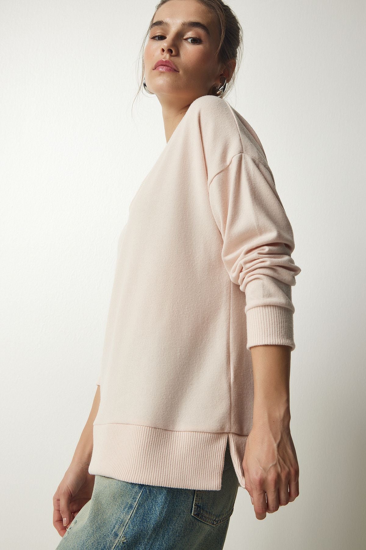 Women's Cream V neck Yumoş Knitting Sweater UB00197
