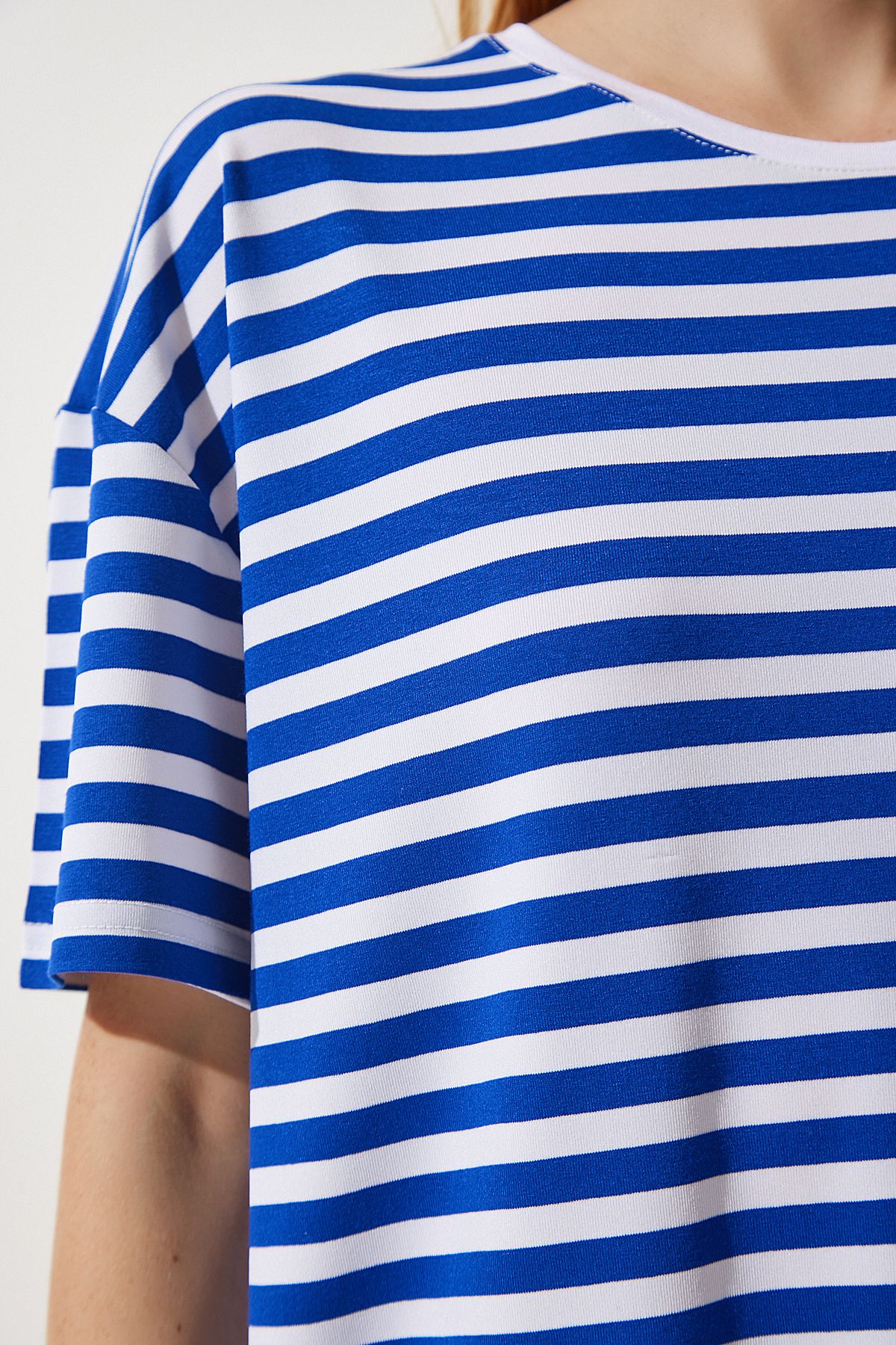 Woman Blue Bicycle Collar Striped Oversize knitting T-shirt EN00609