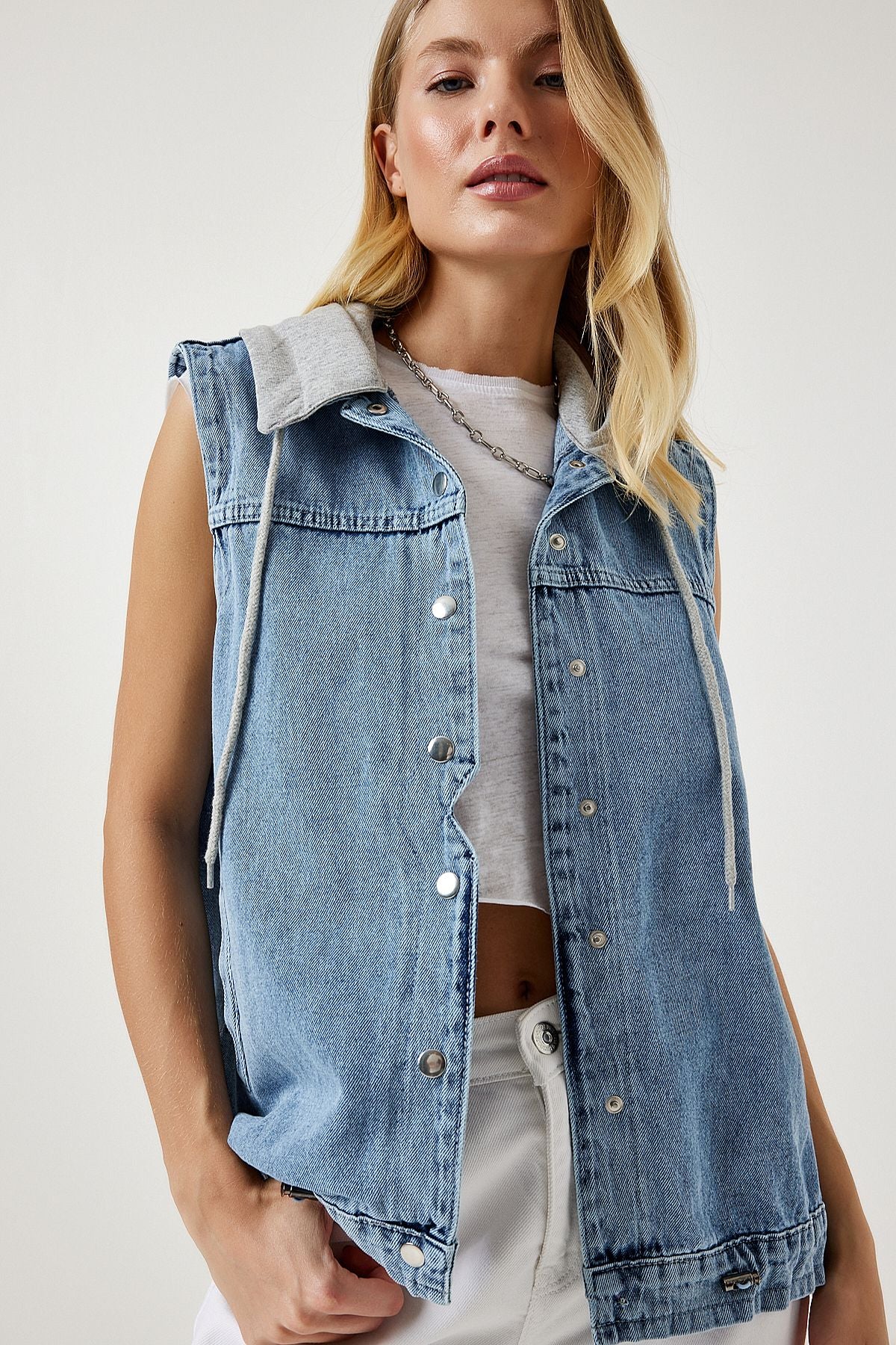 Woman Light Blue Hooded Boyfriend Denim Vest RV00161