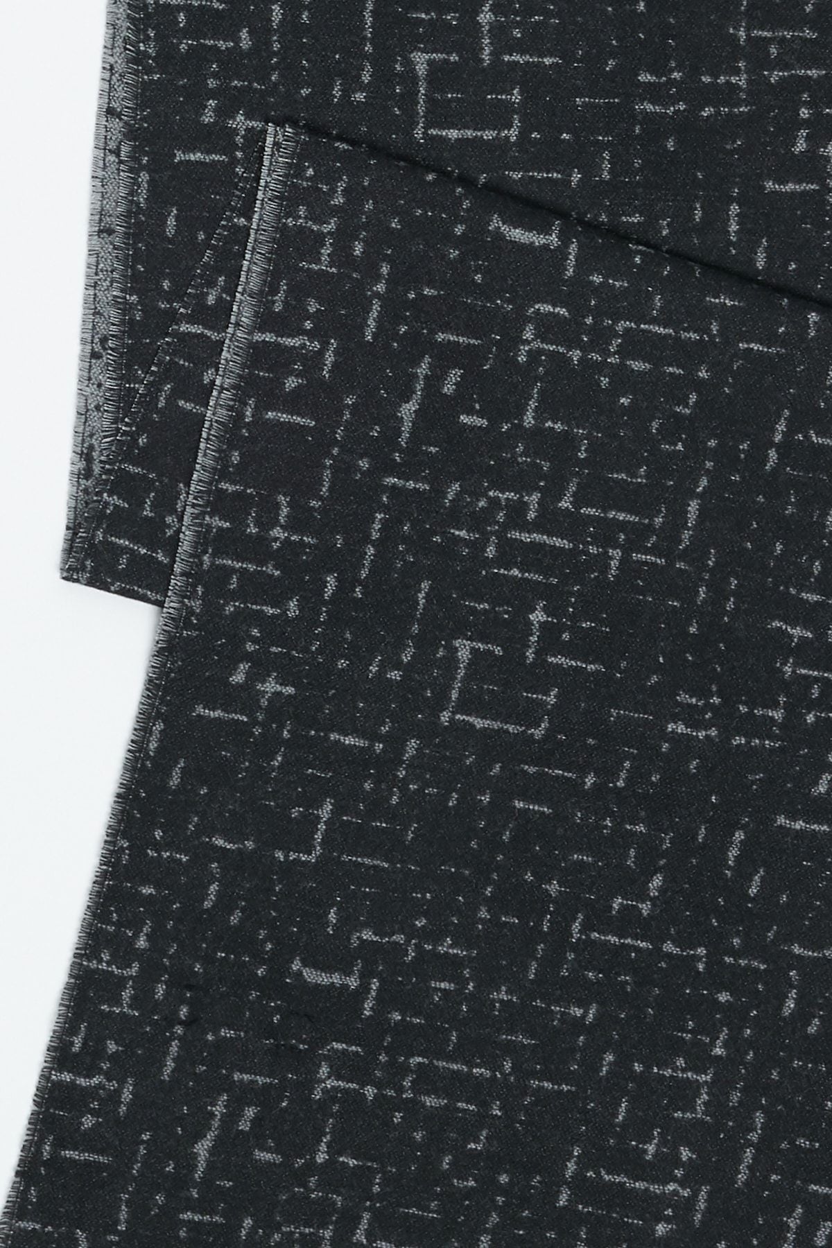 Men's black-gray patterned scarf