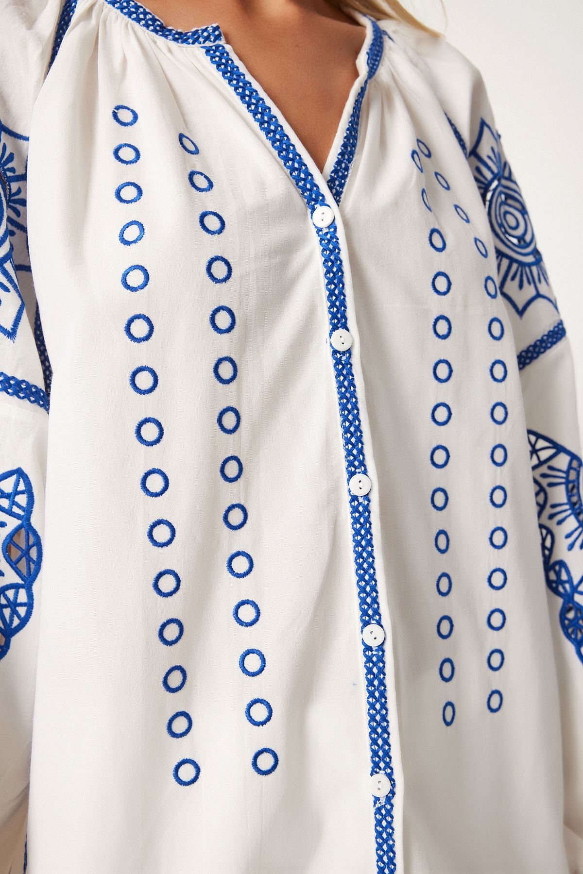 WOMEN ECRU BLUE AGENCY Embroidered Embroidered Poplin Shirt QS00006