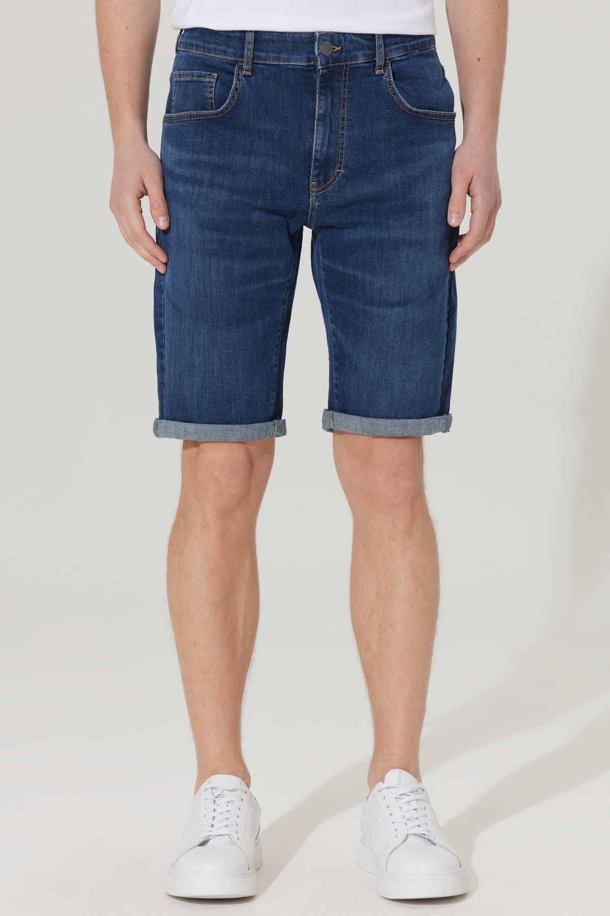 Men's dark blue slim fit narrow cut cotton flexible denim shorts