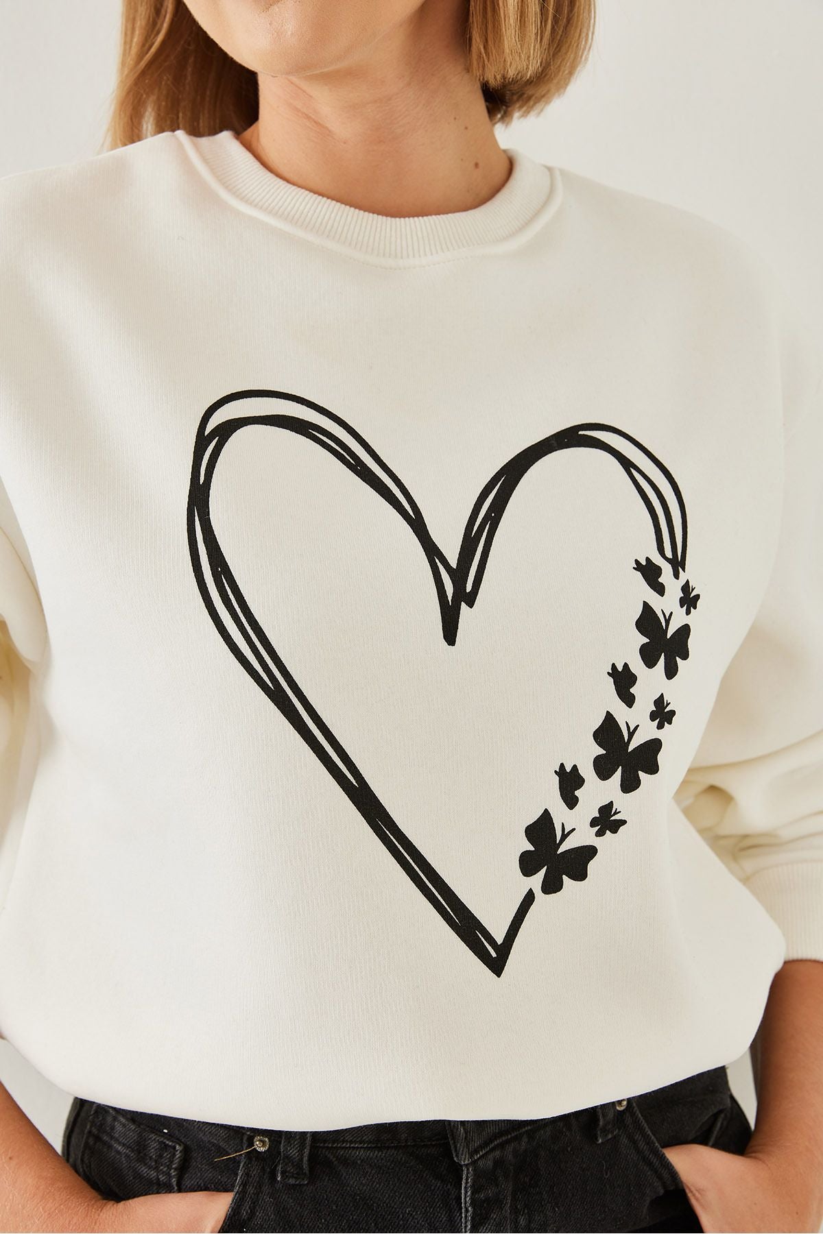 Female Printed Heart Detailed Bicycle Neck 3 Yarn Sweatshirt 60601026