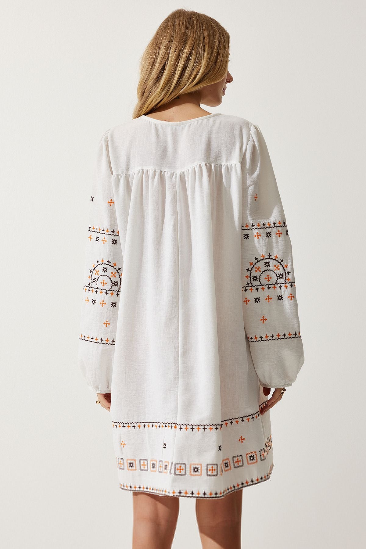 Woman Ecru Embroidery Woven Linen Dress RG00007