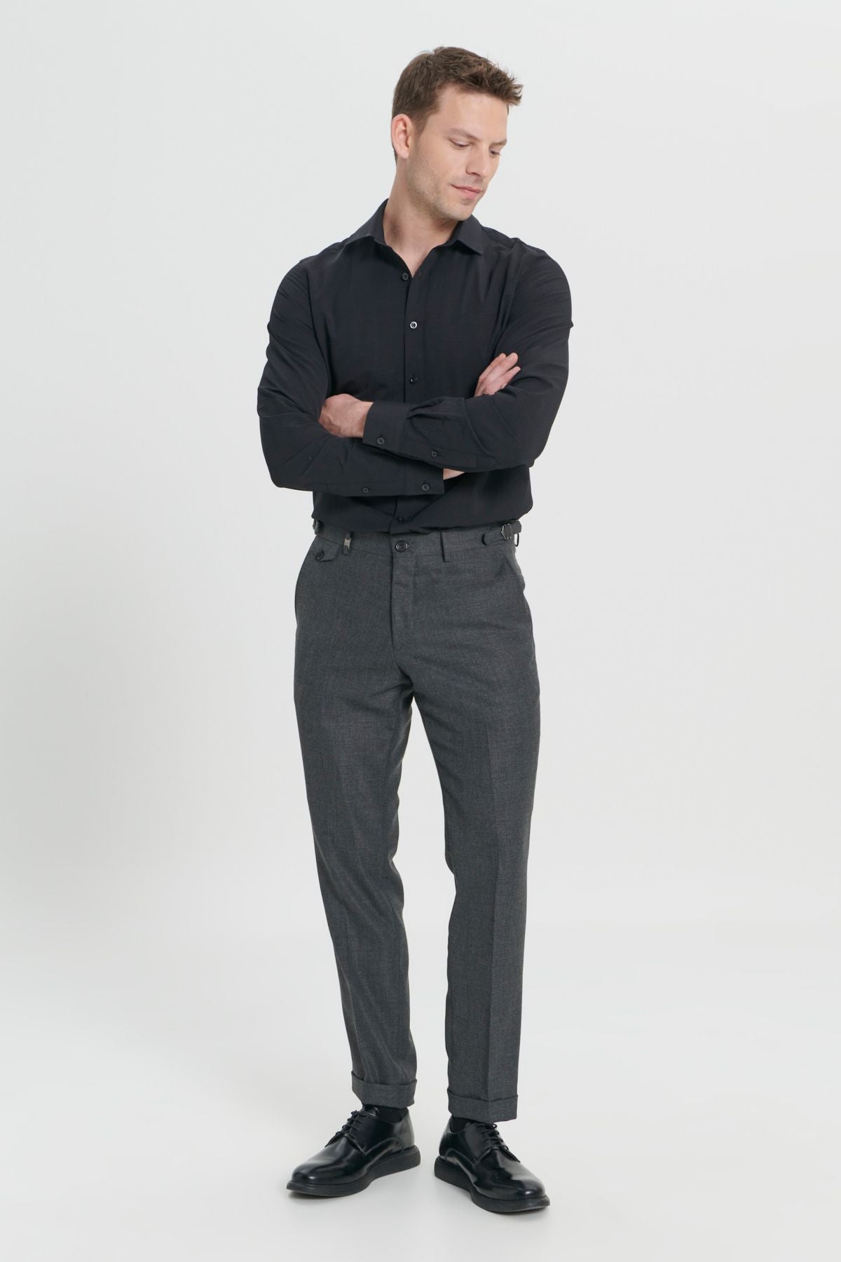 Men's black slim fit narrow cut -off pattern side pocket woolen pants