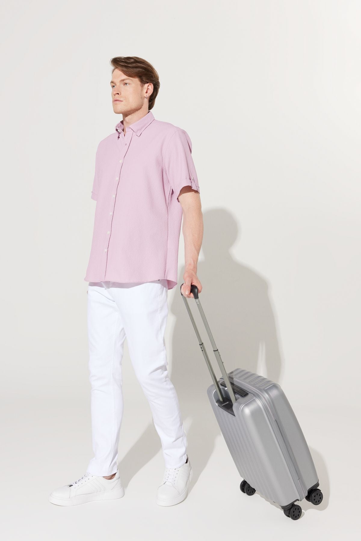 Gray cabin (small) size suitcase