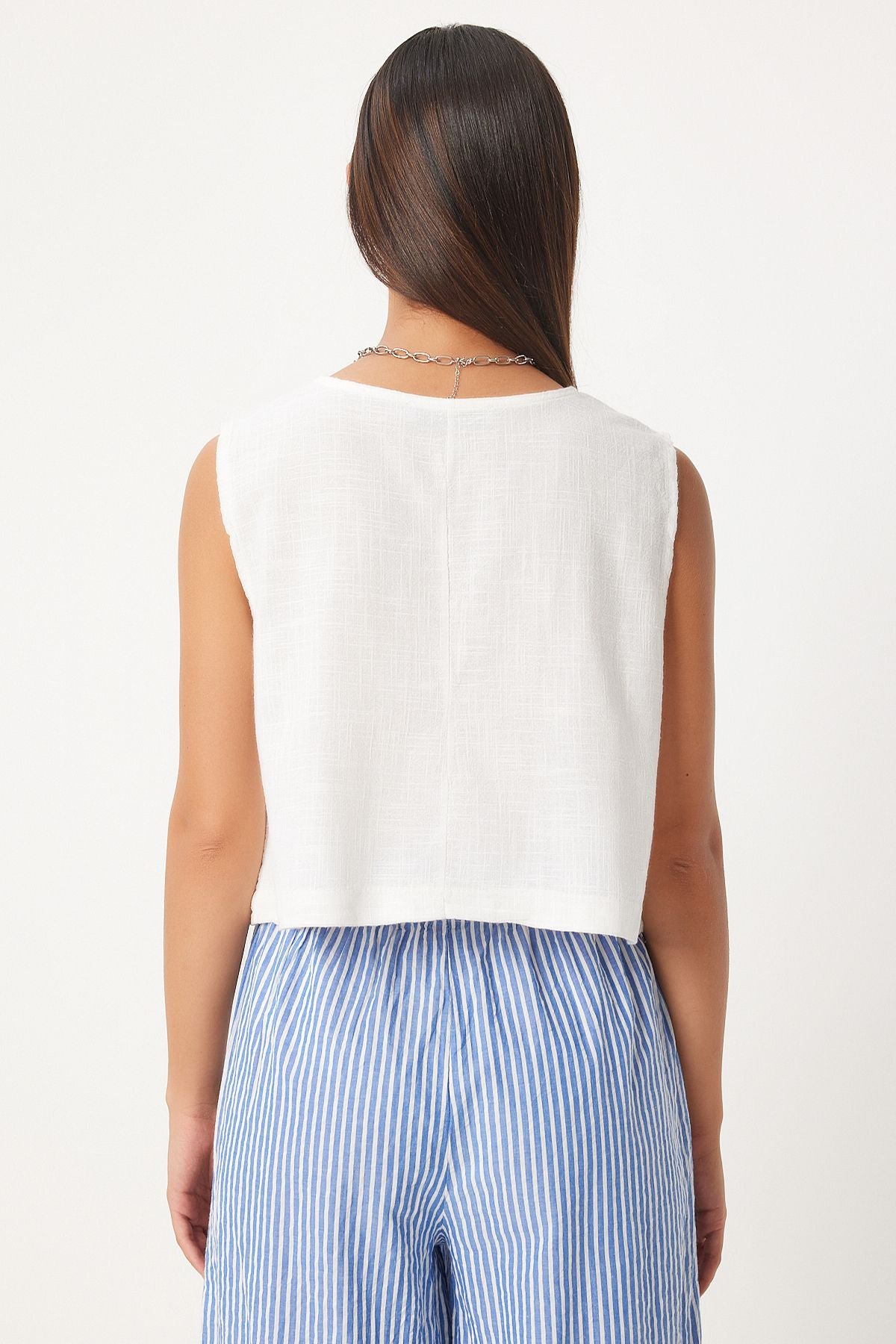 Woman White Sleeveless Linen Blouse GP00008