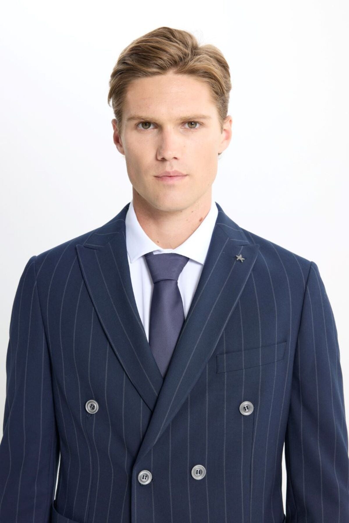 Slim fit narrow cut swallow collar striped cover pocket flexible navy blue-gray suit