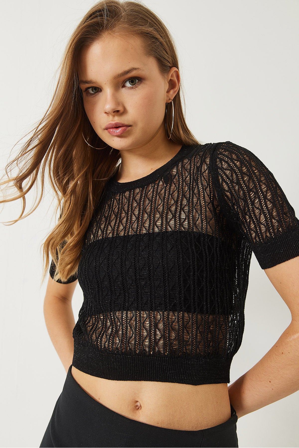 Women's Crew Neck Gilded Short Sleeve Openwork Knitted Detailed Crop Blouse 3595 60283093