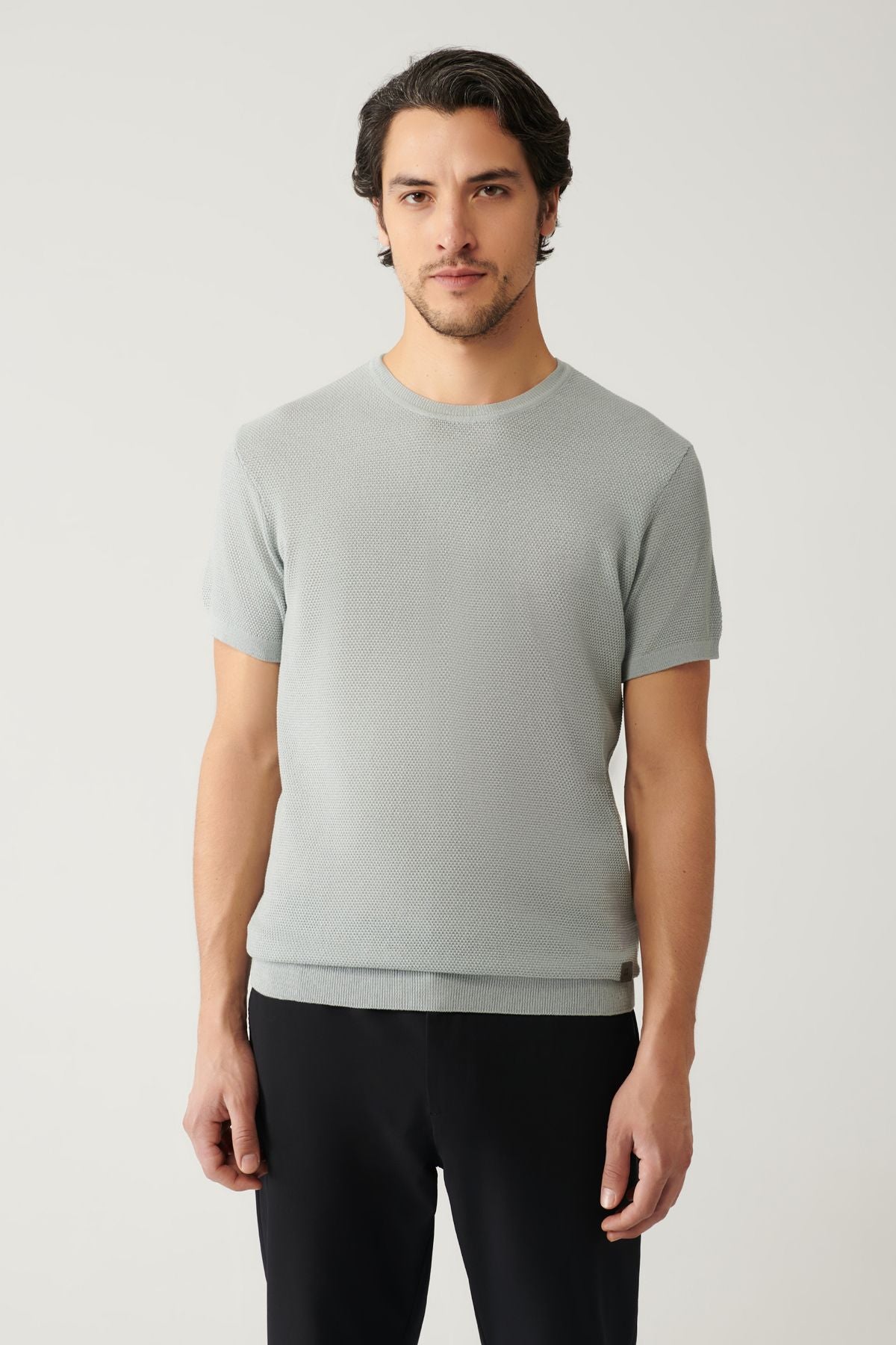 Men's Gray Knitwear T-shirt Crew Neck Textured Cotton Regular Fit E005027