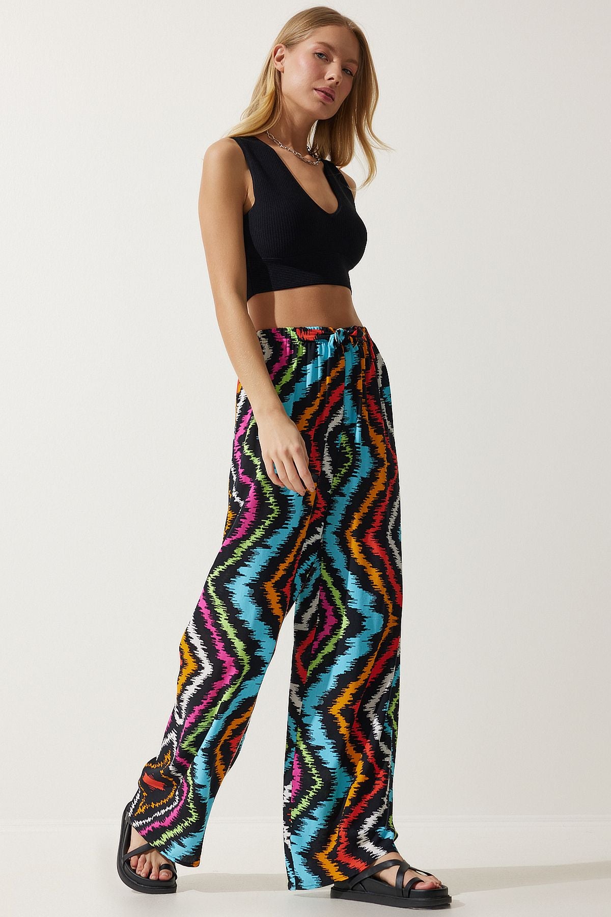 Female Black Blue Patterned Viscose Palazzo Pants EN00606