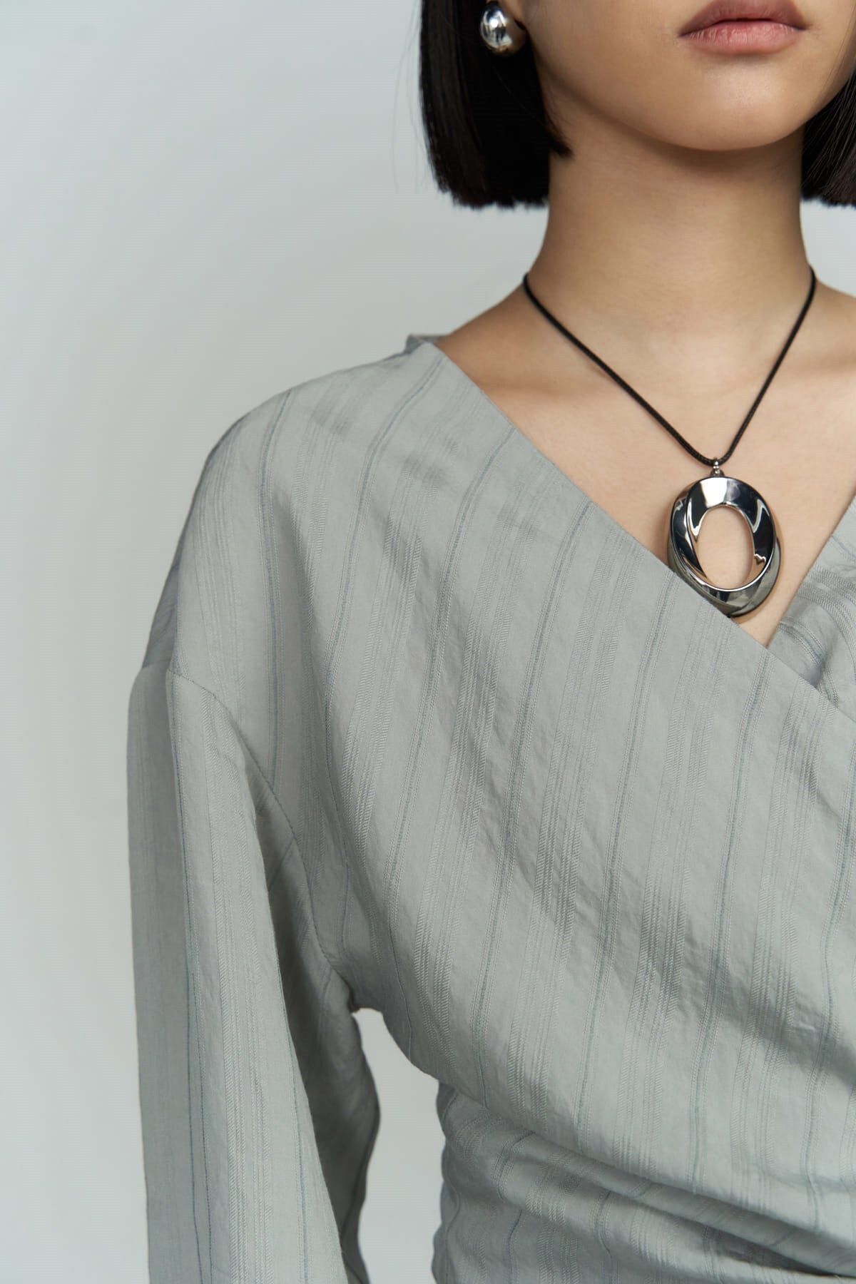 Bella midi size gray dress