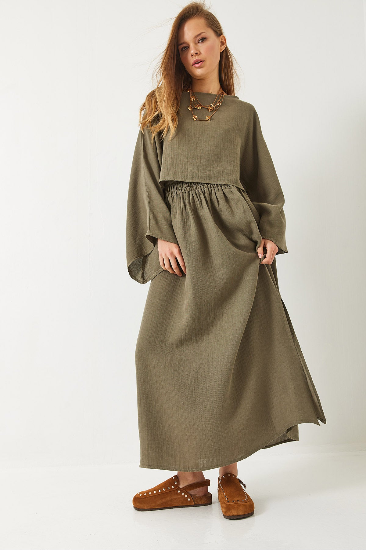 Women's Bat Sleeve Crop, Elastic Waist Slit Detail Skirt Muslin Suit 9280 60281002