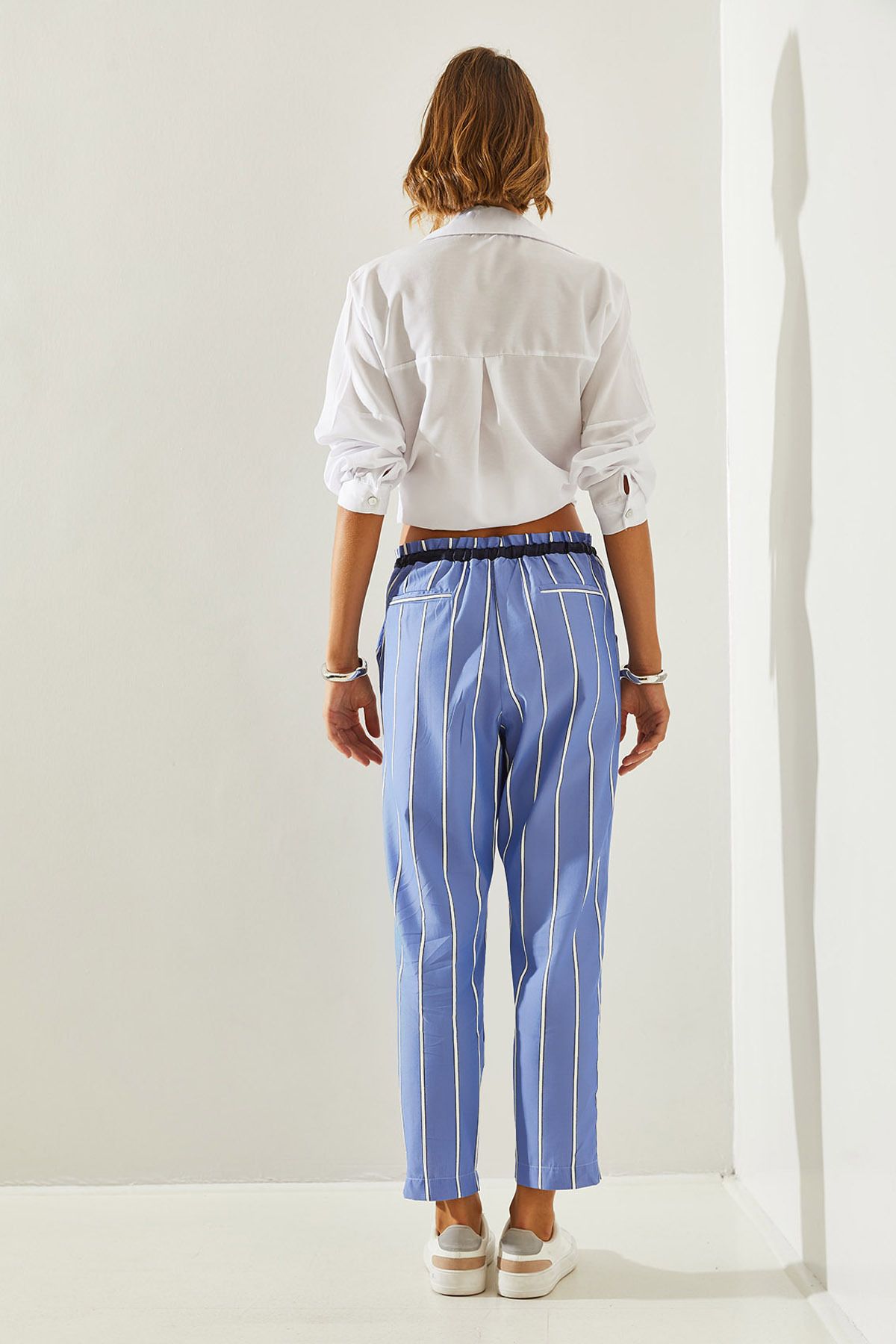 Striped tire -linked carrot pants 60251354