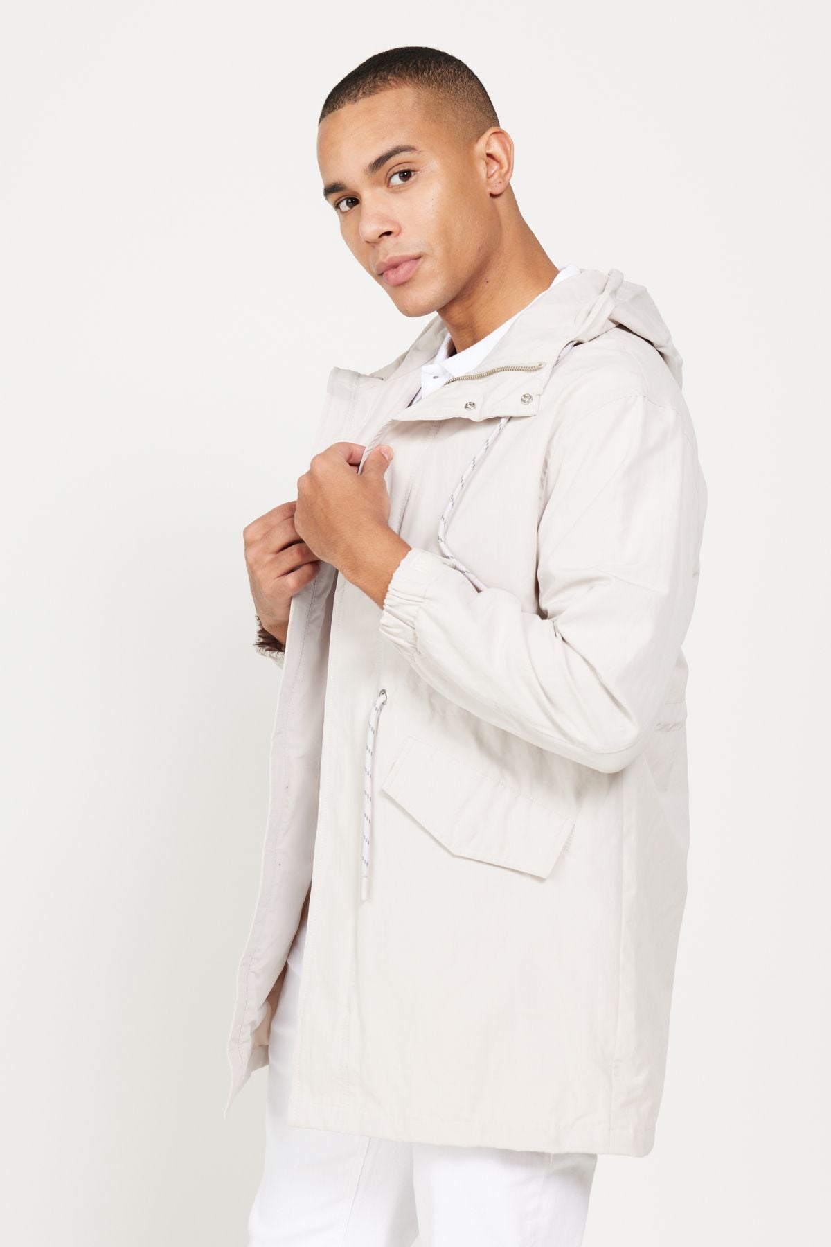 Men's Beige Standard Fit Normal Normal Cutting Hooded Adjustable IP trench coat